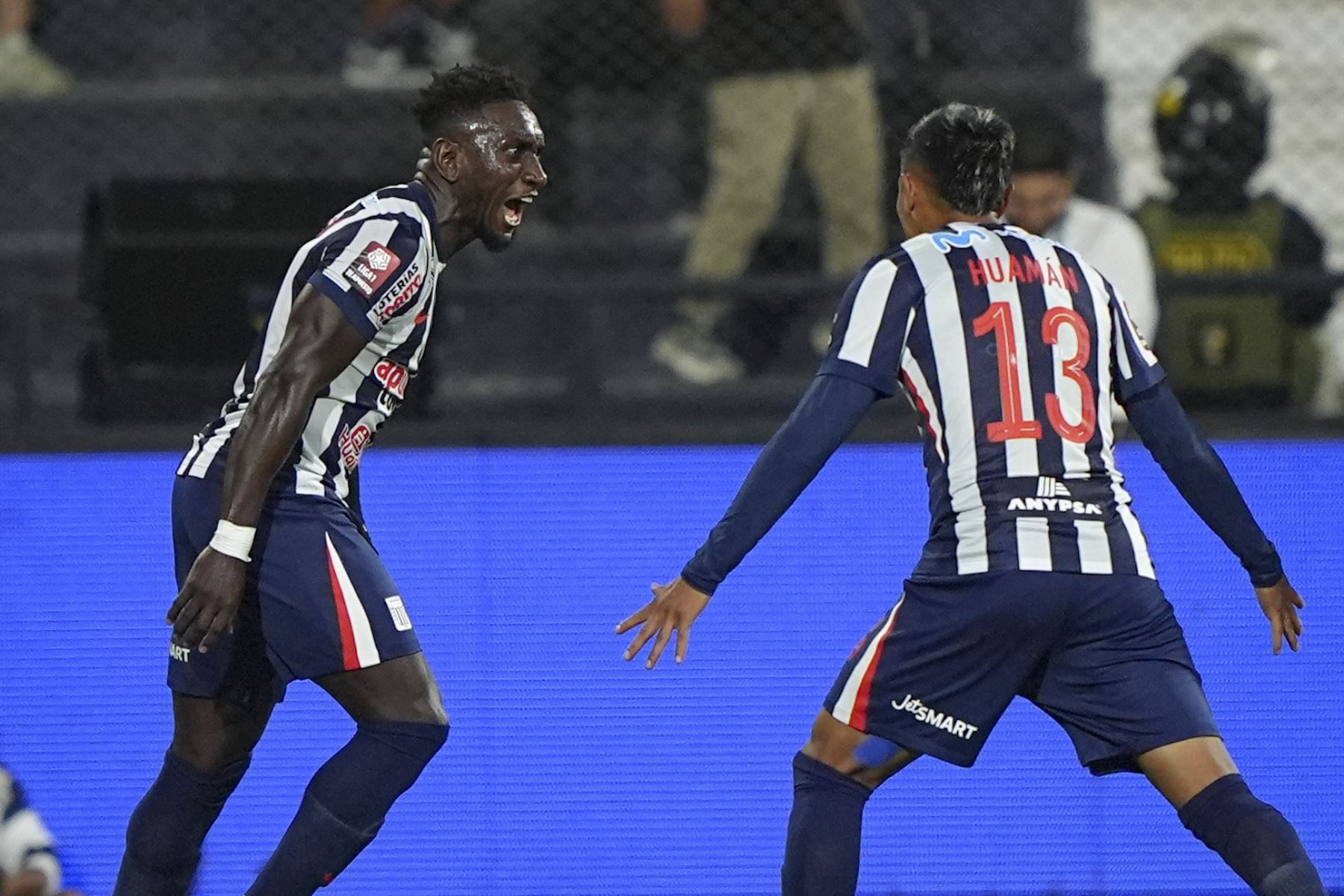 Alianza Lima goleó 8-0 a Cusco F.C. por el Torneo Apertura. El partido se disputó en el estadio Alejandro Villanueva de La Victoria. Foto: Liga 1