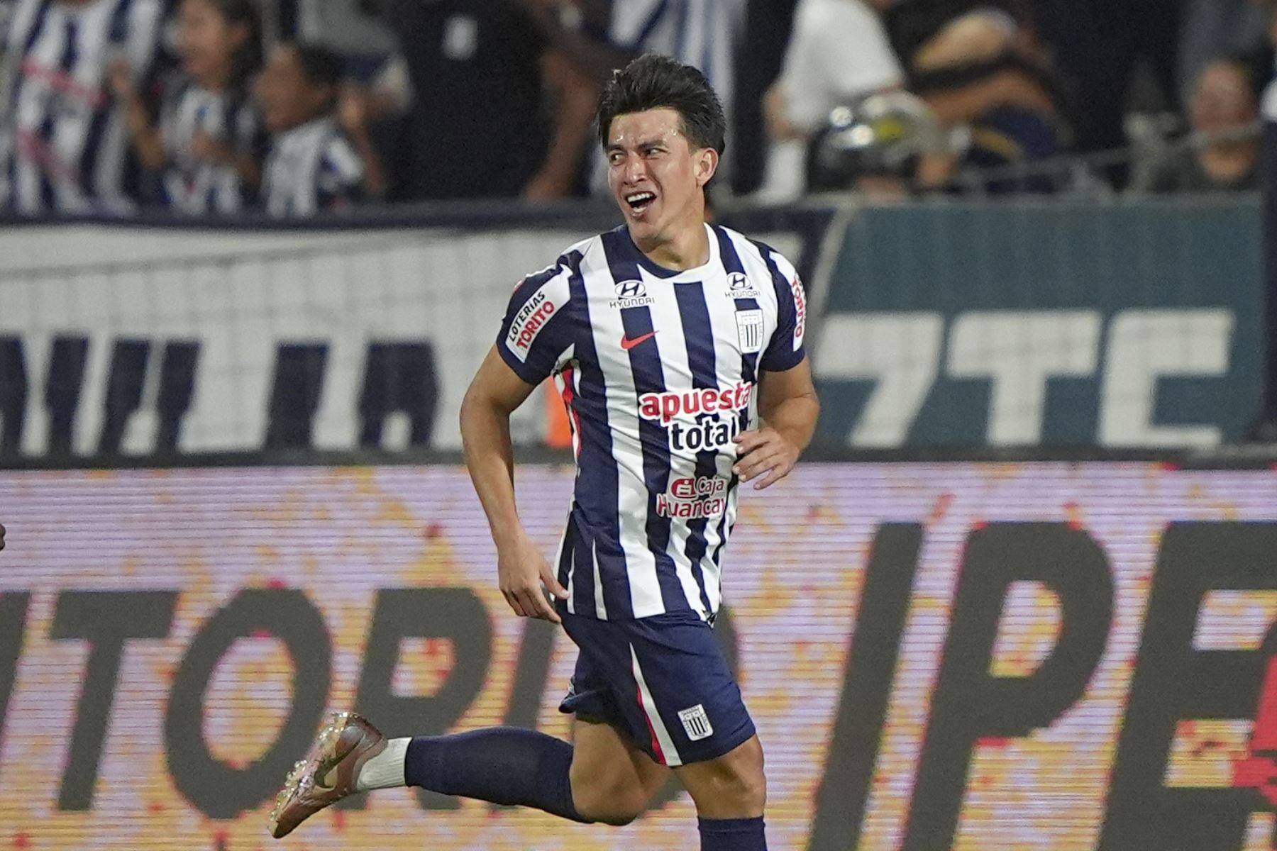 Alianza Lima goleó 8-0 a Cusco F.C. por el Torneo Apertura. El partido se disputó en el estadio Alejandro Villanueva de La Victoria. Foto: Liga 1
