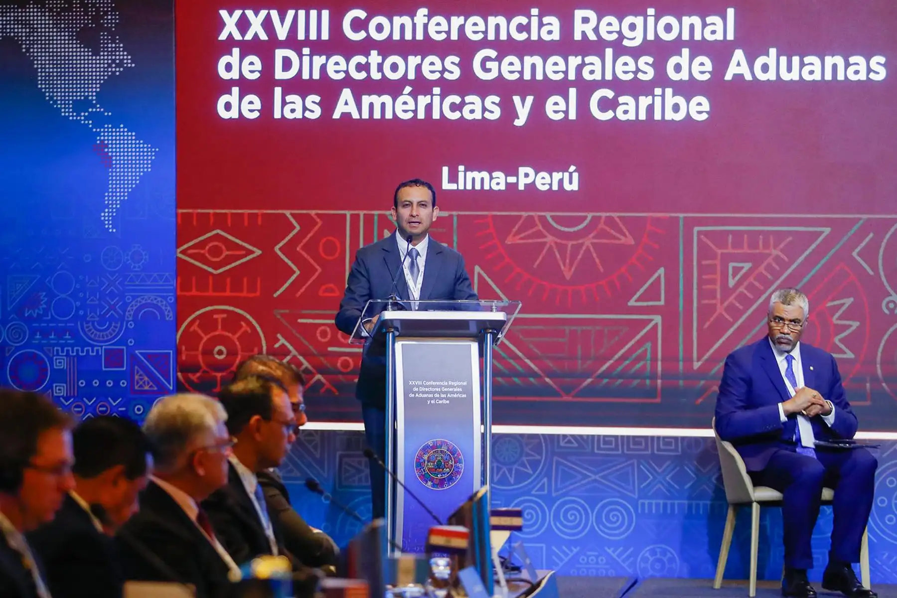 El jefe de la Sunat, Javier Franco Castillo, participó en la XXVIII Conferencia Regional de Directores Generales de Aduanas de las Américas y el Caribe, que se realizó en el hotel Hilton de Miraflores. Foto: ANDINA/Daniel Bracamonte