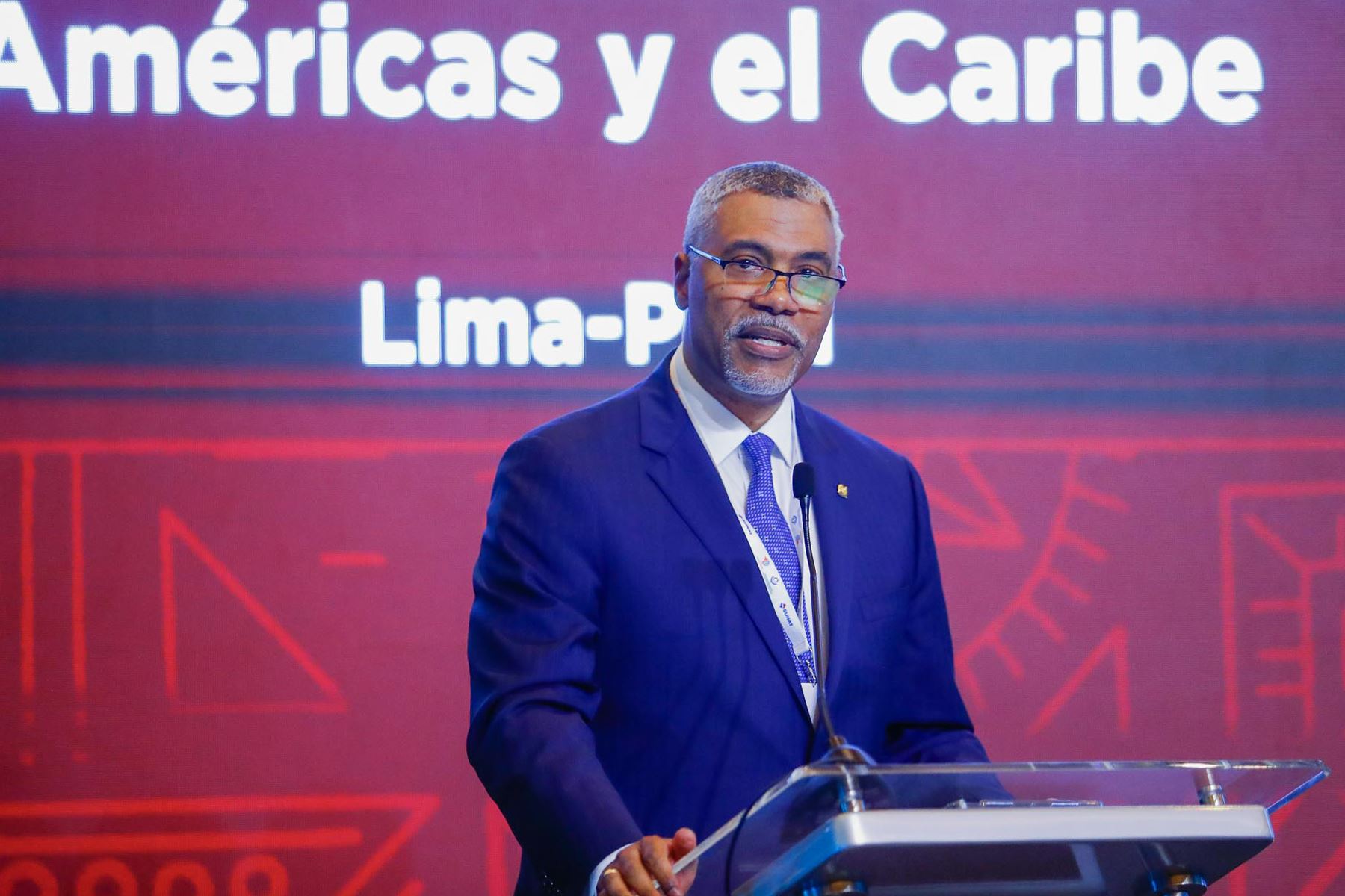 Ian Saunders, secretario general de la Organización Mundial de Aduanas, participó en la XXVIII Conferencia Regional de Directores Generales de Aduanas de las Américas y el Caribe, que se realizó en el hotel Hilton de Miraflores el lunes 20 de abril de 2026. Foto: ANDINA/Daniel Bracamonte