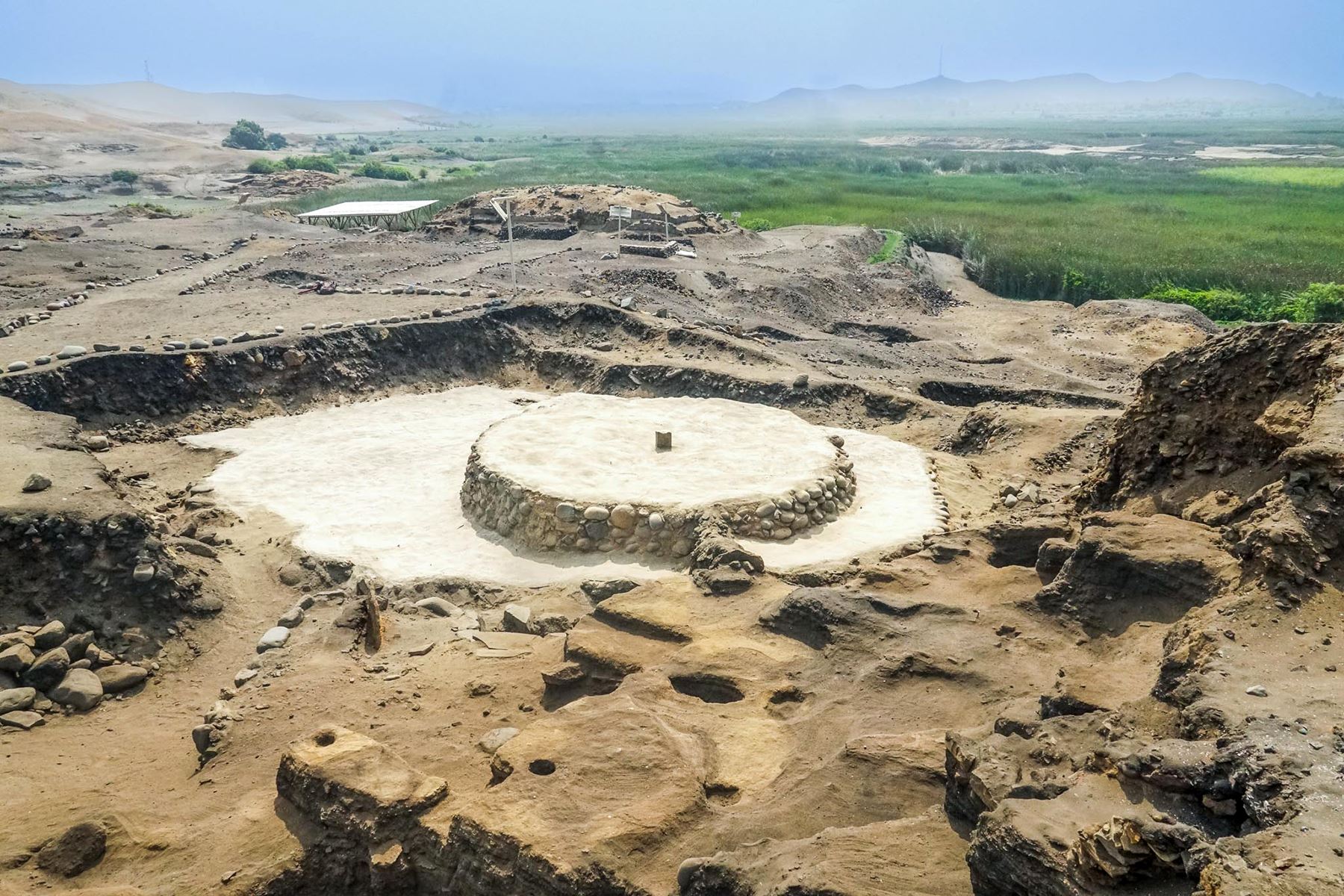 Investigadores de la Zona Arqueológica Caral descubrieron una compleja estructura arquitectónica vinculada a la observación astronómica en Áspero, antigua ciudad pesquera de la Civilización Caral, ubicada en Supe, al norte de Lima. Foto: ANDINA/ Zona Arqueológica Caral