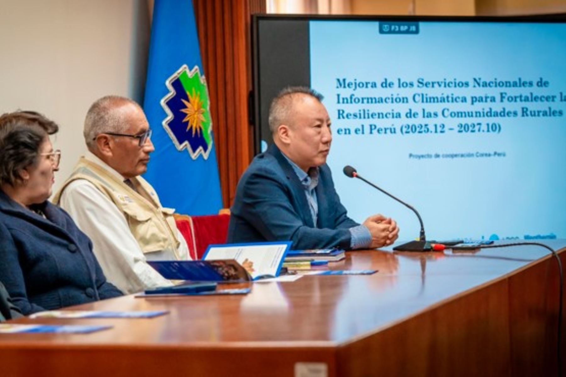 Delegación de Corea impulsa tecnología para proteger el agro ante climas extremos en Puno