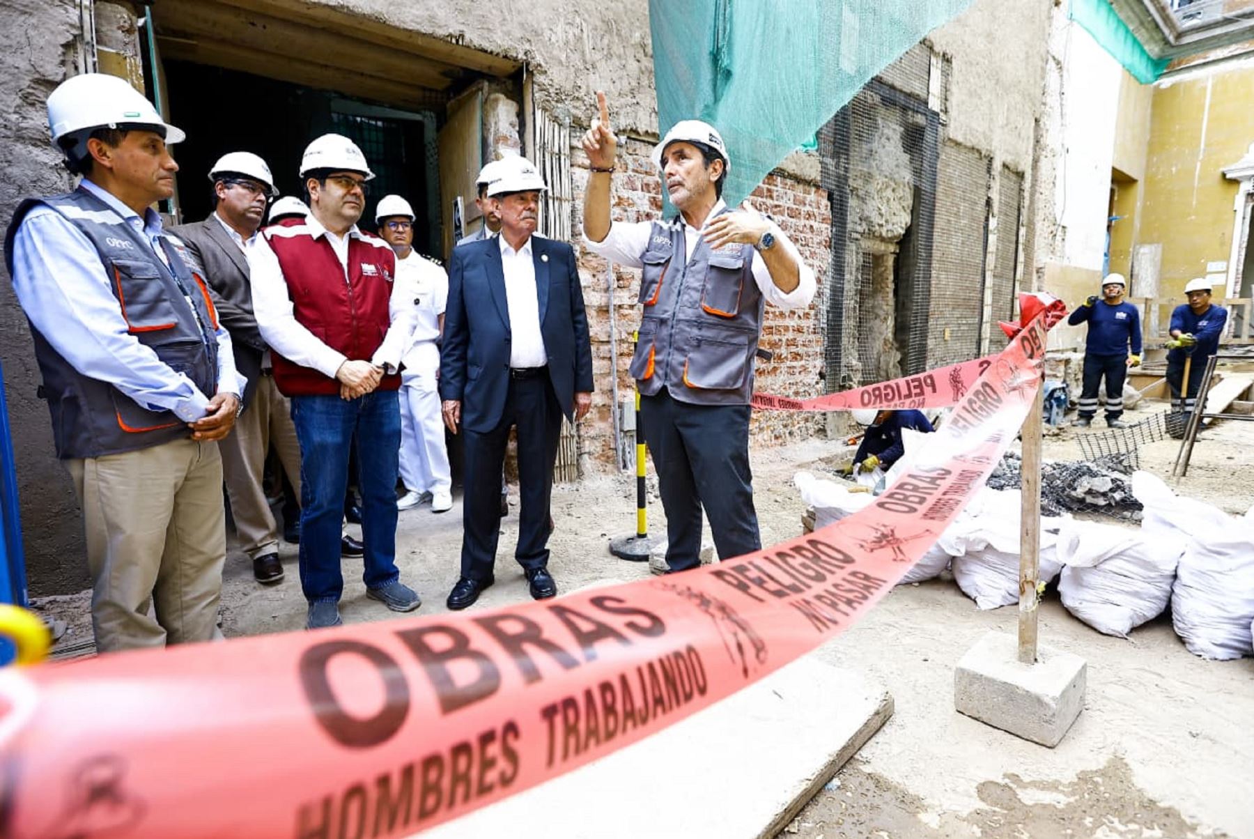 Congreso: Fernando Rospigliosi inspecciona obras del Museo de la Inquisición