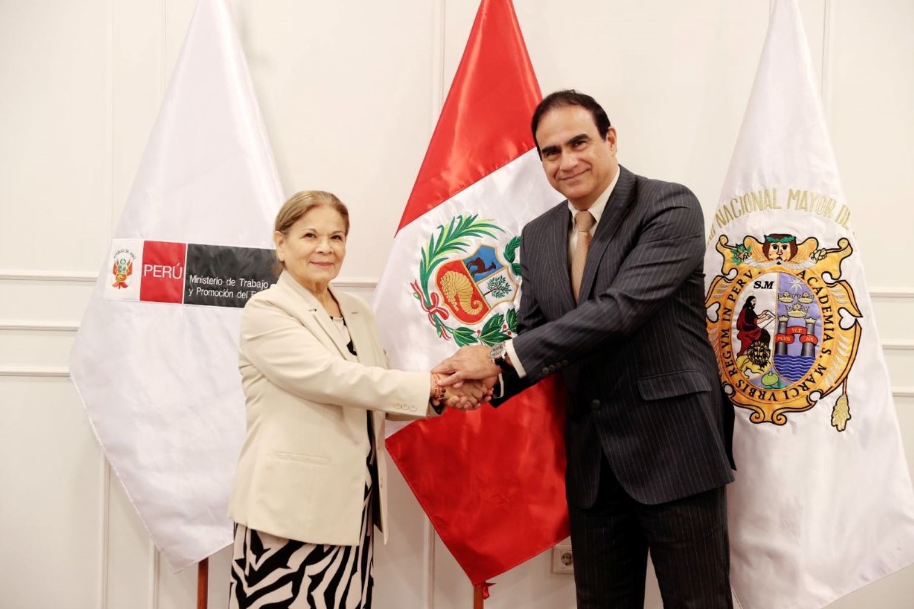 San Marcos y MTPE se unen para lanzar 2 mil becas de certificación académica