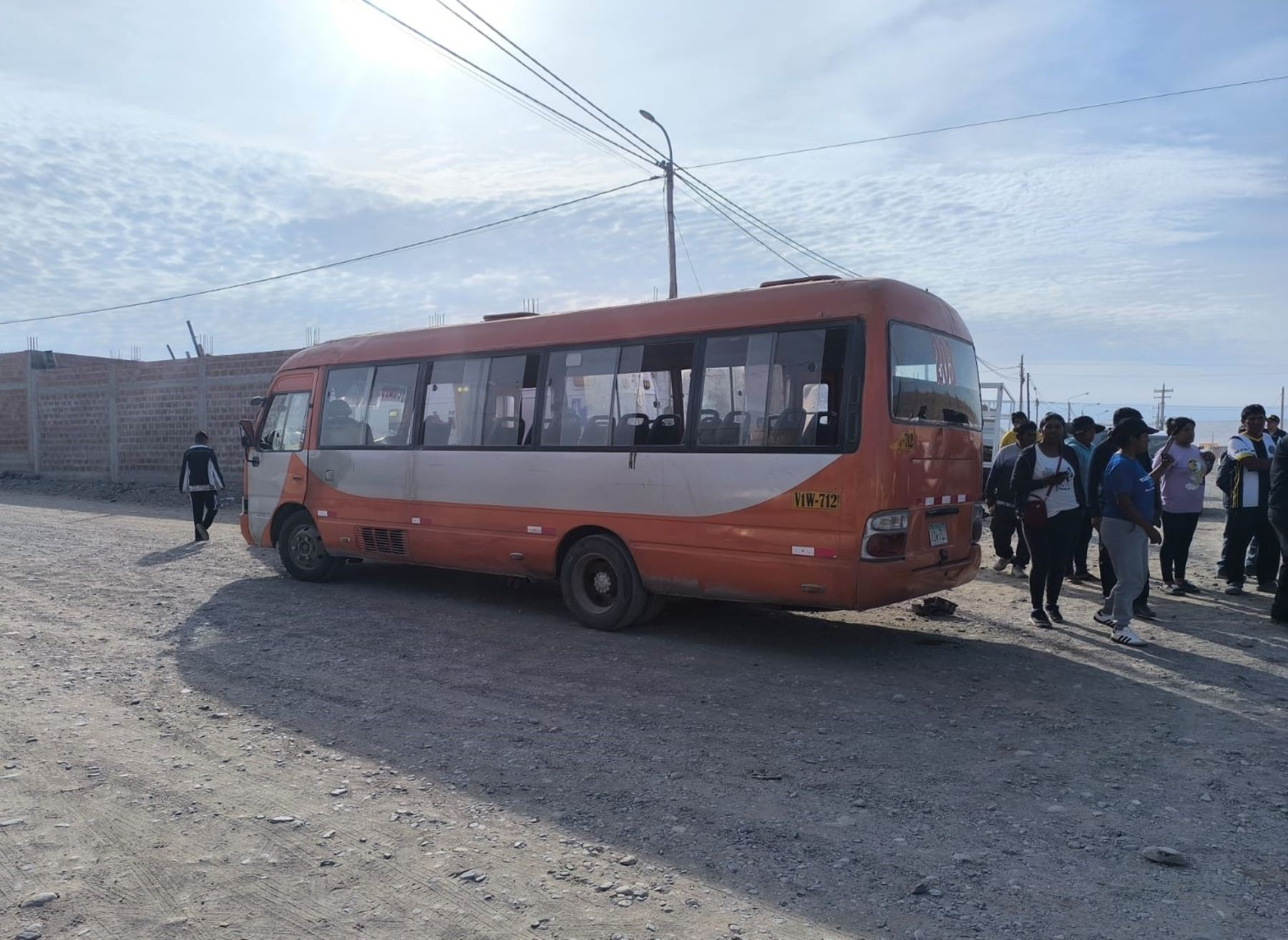 Tacna: 12 escolares resultan heridos tras choque de bus con vehículo policial