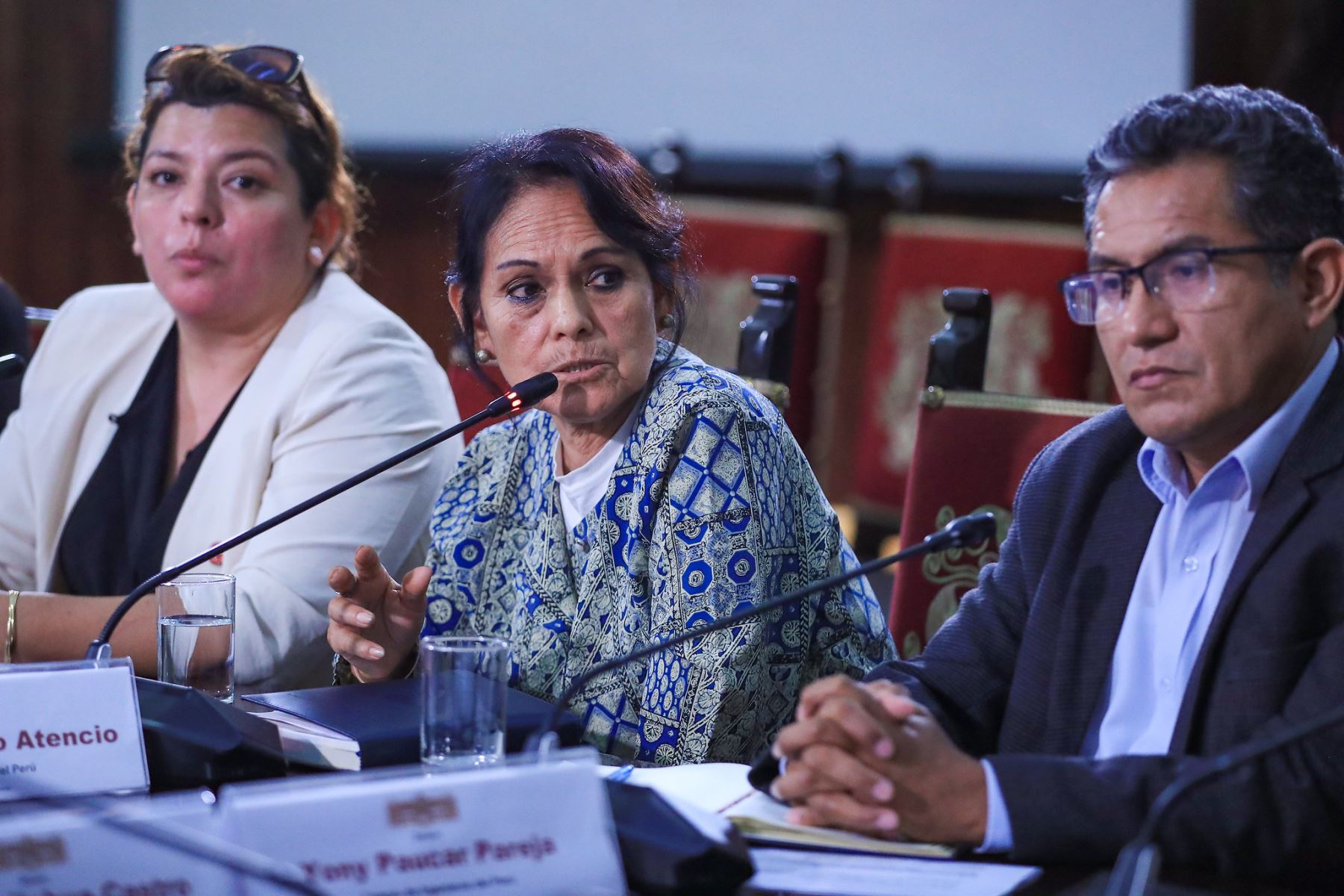 El presidente de la república, José María Balcázar, recibió esta tarde, en Palacio de Gobierno, a representantes del Colegio de Ingenieros del Perú (CIP) para coordinar acciones que permitan acelerar el destrabe de obras en todo el país. Foto: Presidencia