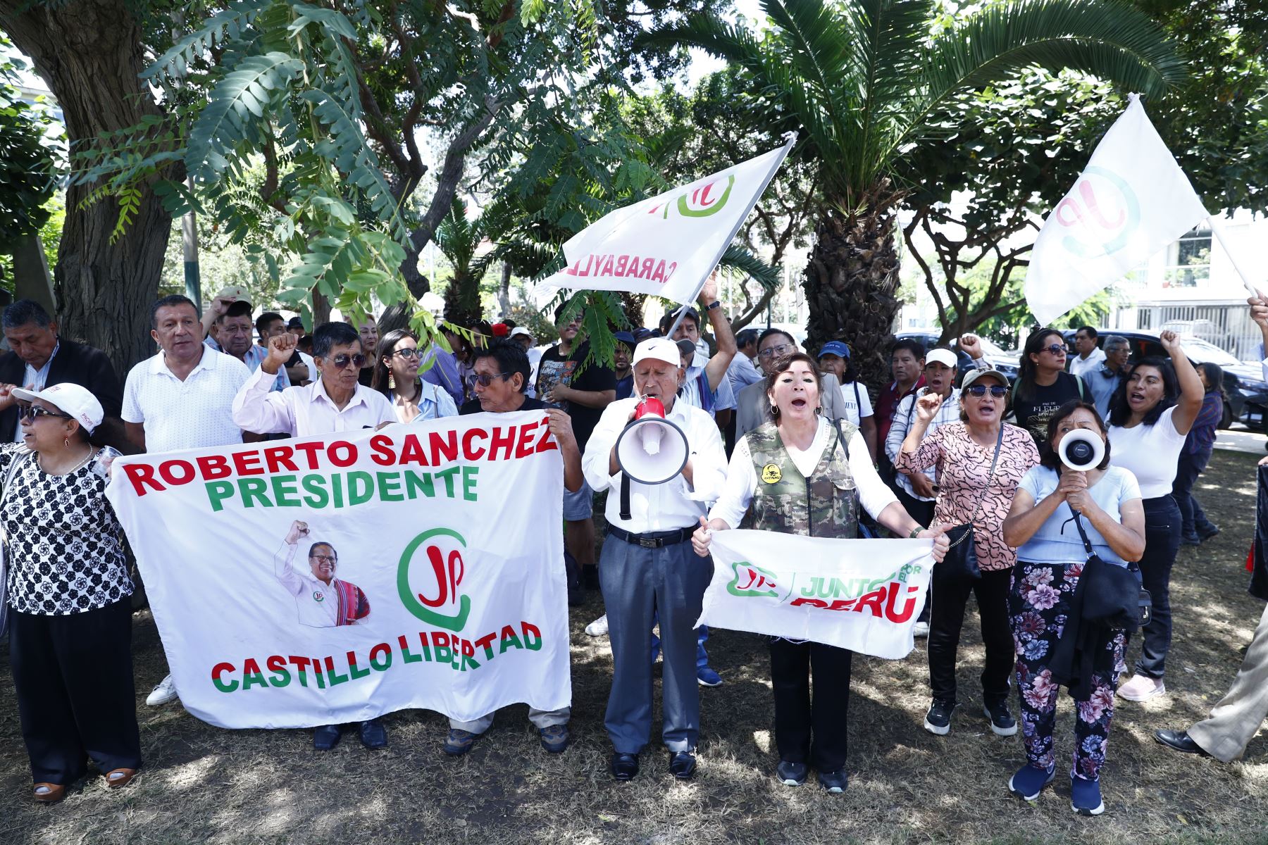 Elecciones 2026: simpatizantes de Juntos por el Perú marcharon por las calles de Lima