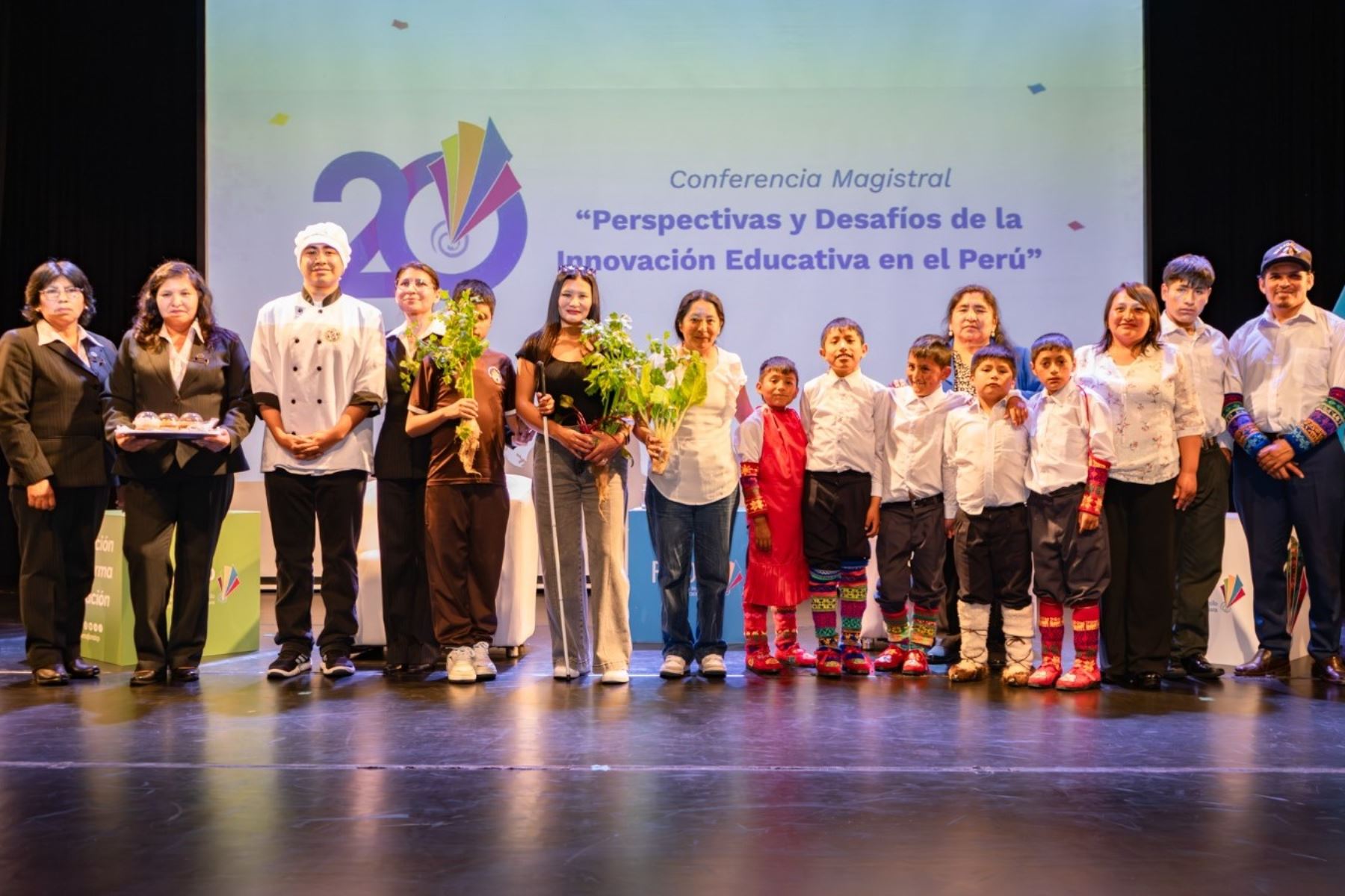 Fondep socializa los proyectos de innovación educativa más destacados del 2025