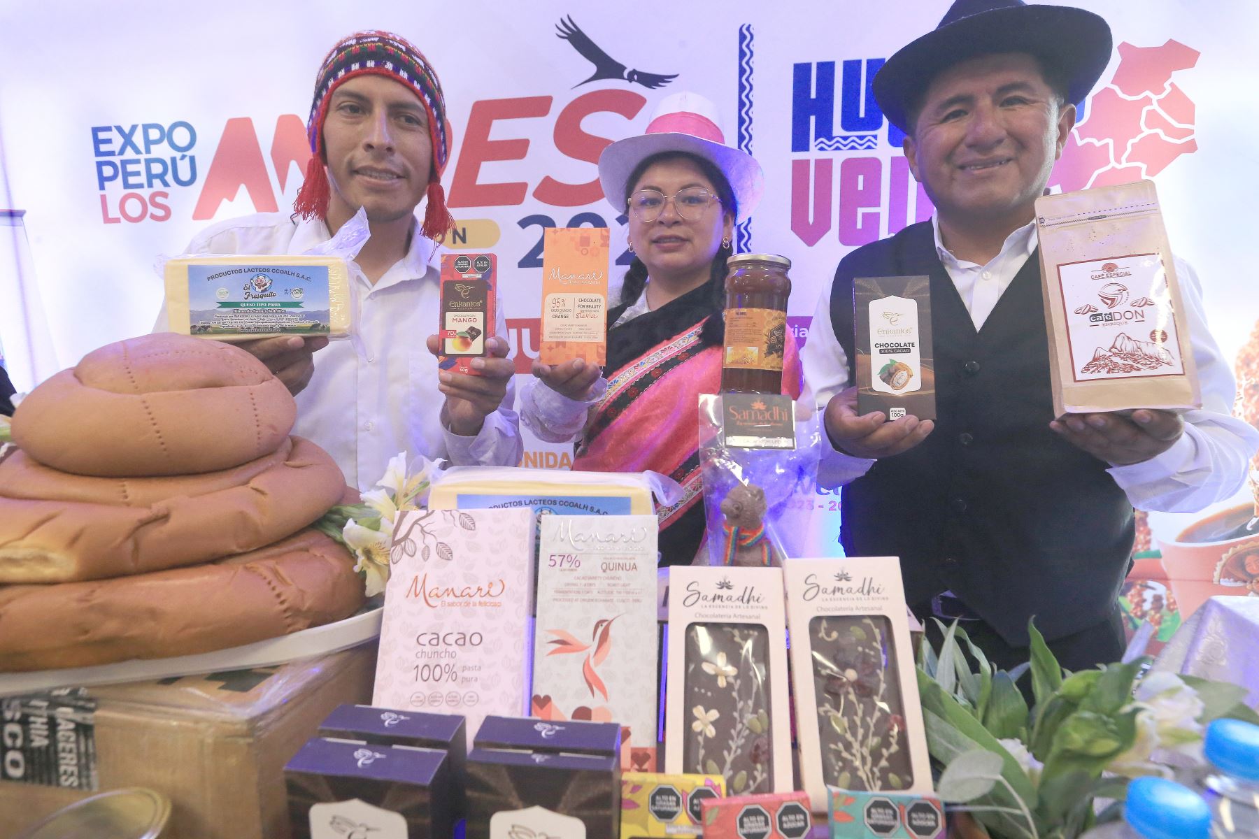 La expo funciona como una plataforma de articulación comercial que conecta la oferta regional de los productos de los andes peruanos con la demanda nacional e internacional.Foto: ANDINA/Héctor Vinces