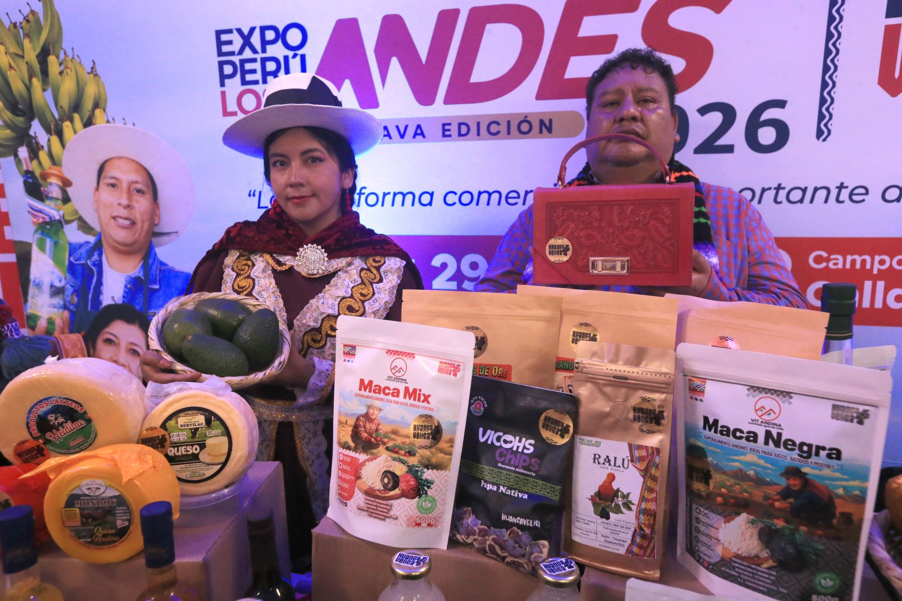 Huancavelica los espera con los brazos abiertos en el campo ferial Callqui Chico; la comunidad nacional e internacional están cordialmente invitada”.Foto: ANDINA/Héctor Vinces