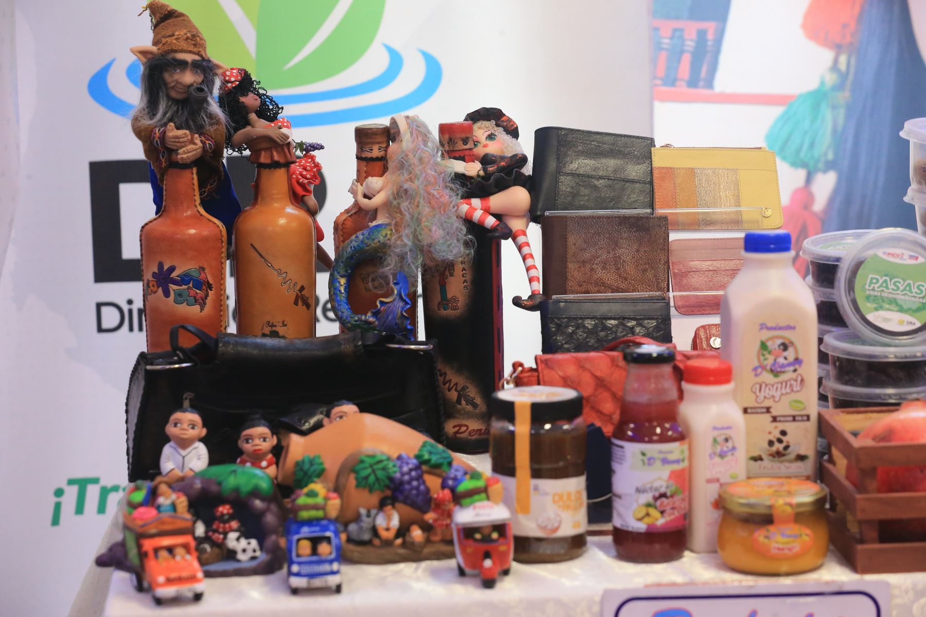 En este escenario las regiones presentarán una selección diversa y estratégica de sus productos de alto valor, entre los que sobresalen quinua, palta, alpaca, miel, alimentos andinos con valor agregado entre otros.Foto: ANDINA/Héctor Vinces