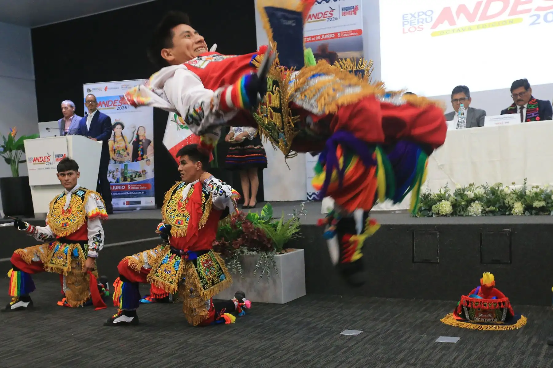 La feria Expo Perú Los Andes 2026 que se realizará del 26 al 29 de junio de este año en Huancavelica congregará a más de 400 productores y emprendedores de las regiones Apurímac, Ayacucho, Cusco, Ica, Junín y Huancavelica, anunció hoy el gobernador de Huancavelica, Leoncio Huayllani Taype. Foto: ANDINA/Héctor Vinces