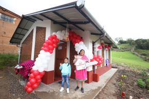 Las nuevas viviendas Wasiymi ofrecen a las familias espacios más amplios, seguros y abrigados. Foto: MVCS/Difusión.