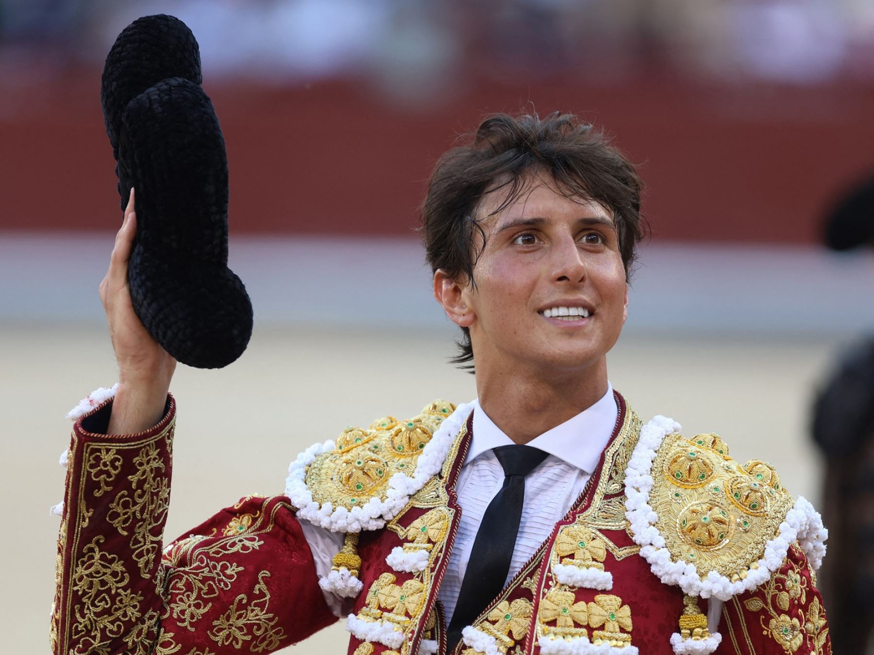 Andrés Roca Rey abandonará UCI luego de sufrir una cornada de gravedad en Sevilla