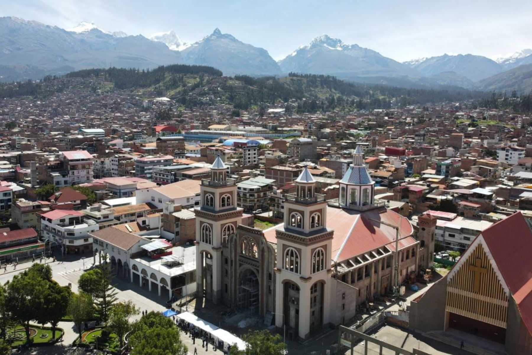 Áncash: reconstrucción de Catedral de Huaraz registra avance de 45%