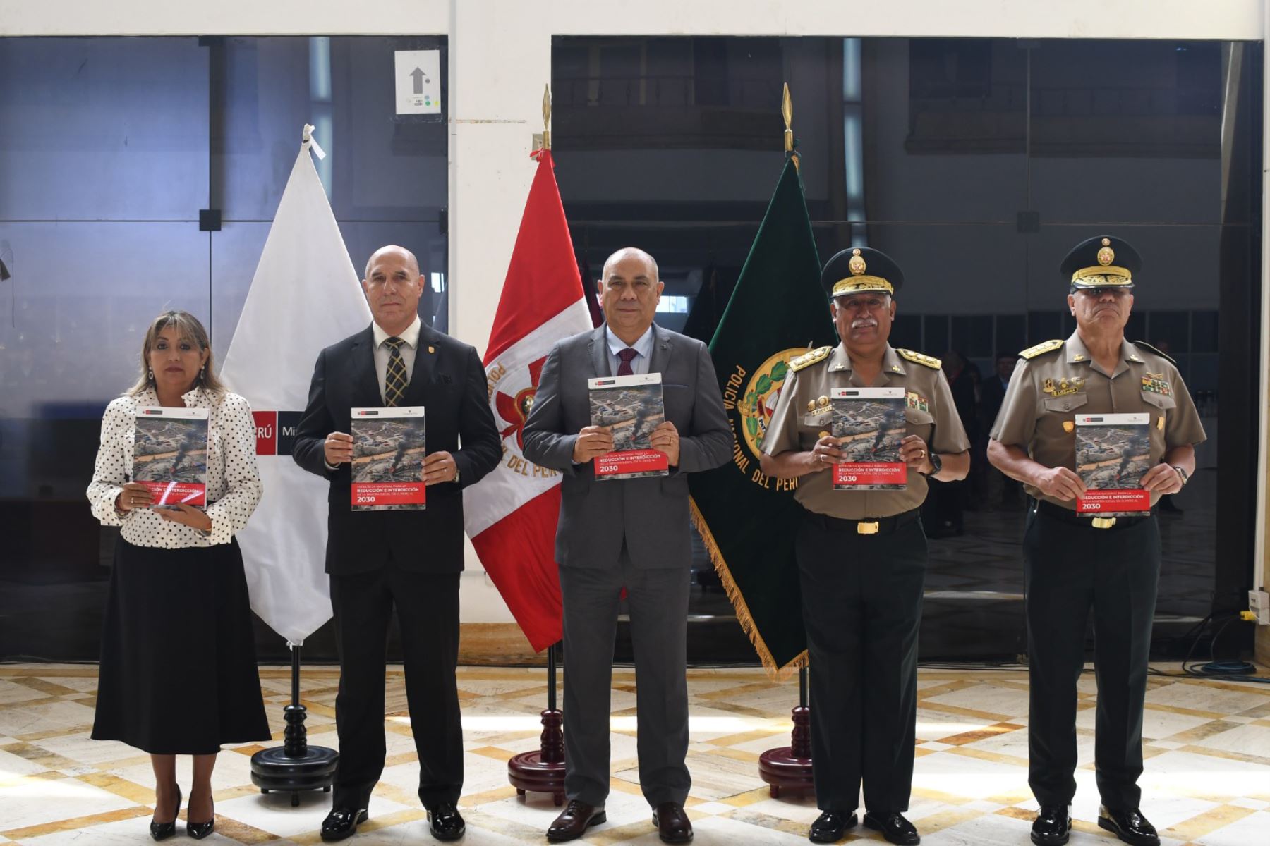 Mininter presenta estrategia nacional al 2030 para enfrentar la minería ilegal