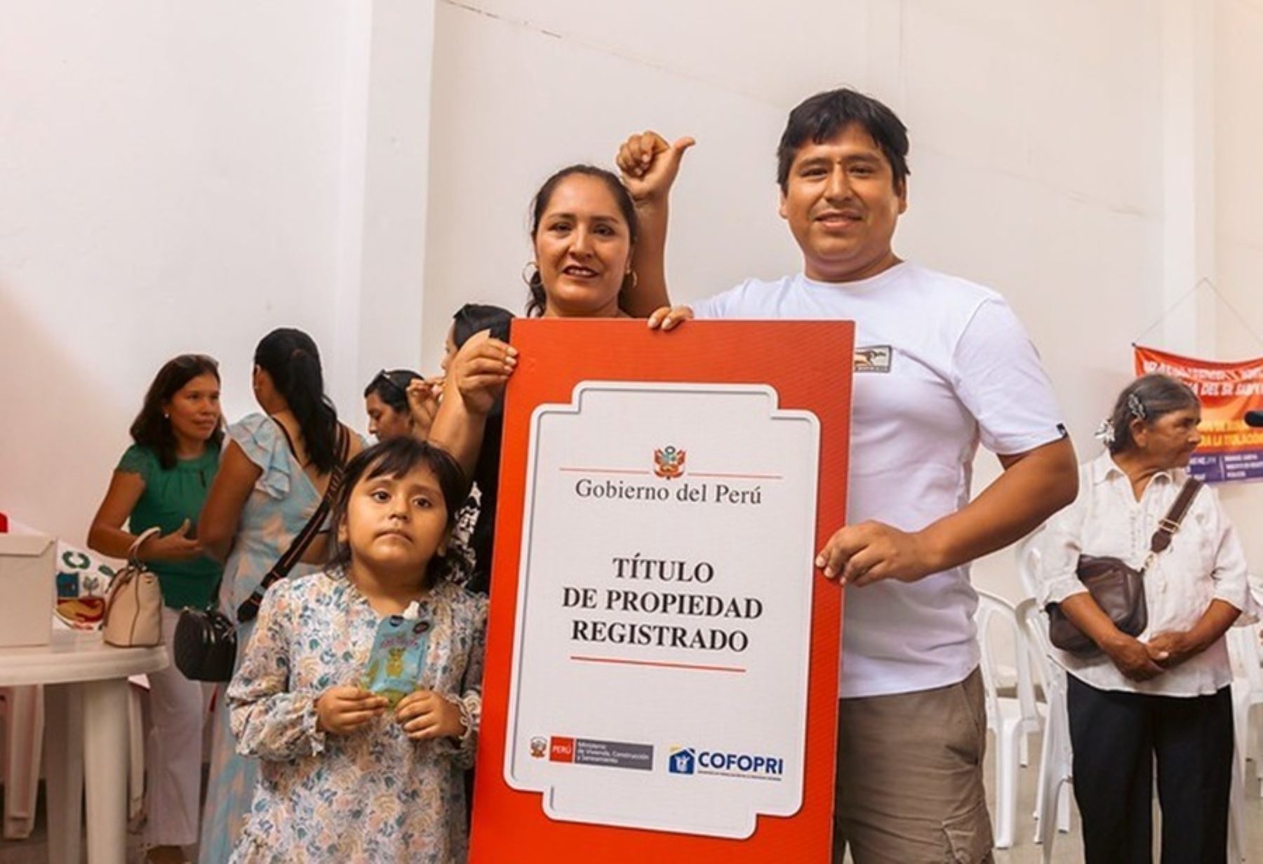 Cofopri: Más de 700 familias reciben nueva oportunidad para titular sus viviendas
