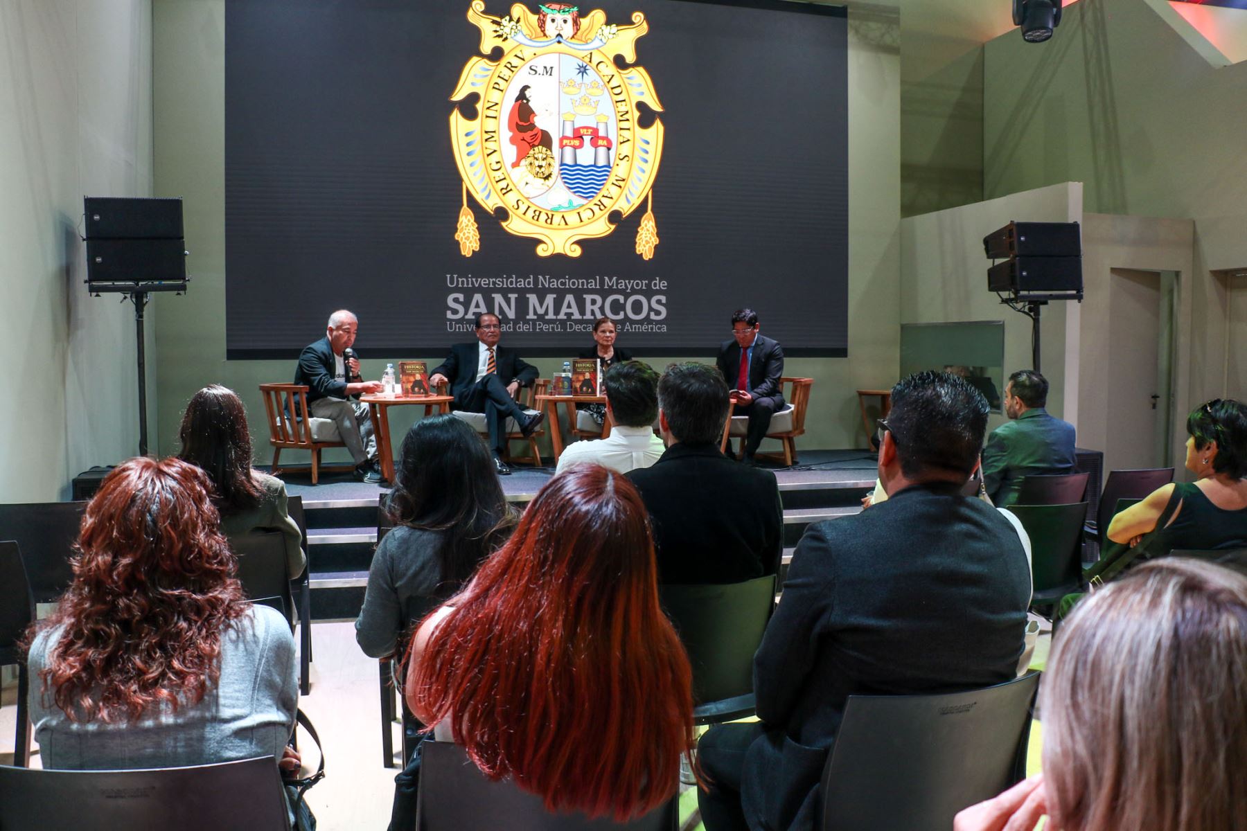 La Universidad Nacional Mayor de San Marcos presentó sus publicaciones en la feria, como parte de su aporte académico y cultural en un espacio que reunió a instituciones y editoriales de distintos países. Foto: ANDINA/Camila March Rios