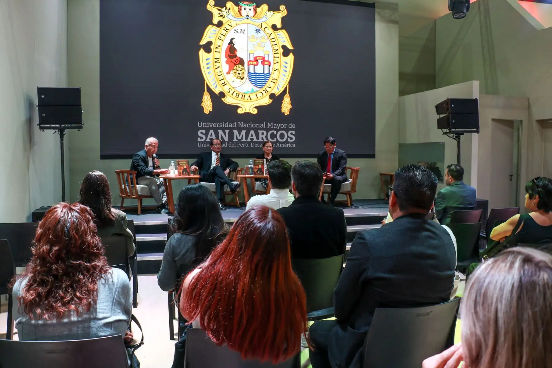 La Universidad Nacional Mayor de San Marcos presentó sus publicaciones en la feria, como parte de su aporte académico y cultural en un espacio que reunió a instituciones y editoriales de distintos países. Foto: ANDINA/Camila March Rios