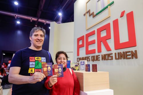 Pasaporte Perú–Argentina destaca como símbolo de integración en la Feria Internacional del Libro de Buenos Aires