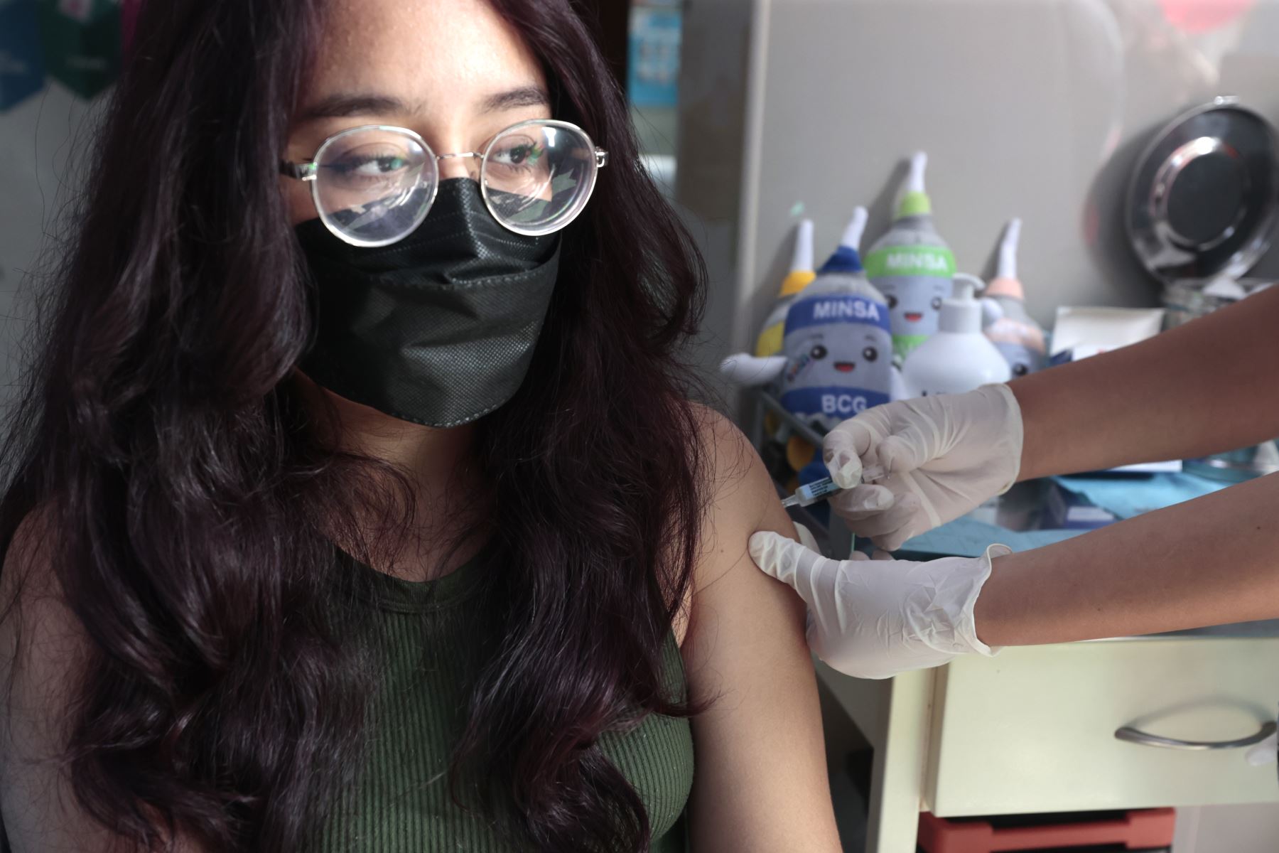 Campaña, que se desarrolla el primer día de la Semana de Vacunación y protegerse contra más de 28 enfermedades en INSN de Breña. Foto: ANDINA/Vidal Tarqui