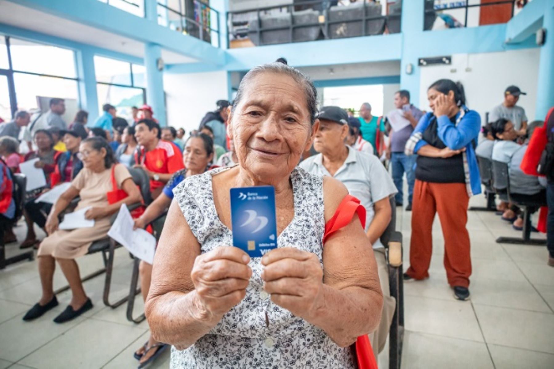 Pensión 65: más de 100 usuarios de 27 comunidades Awajún reciben tarjeta de débito