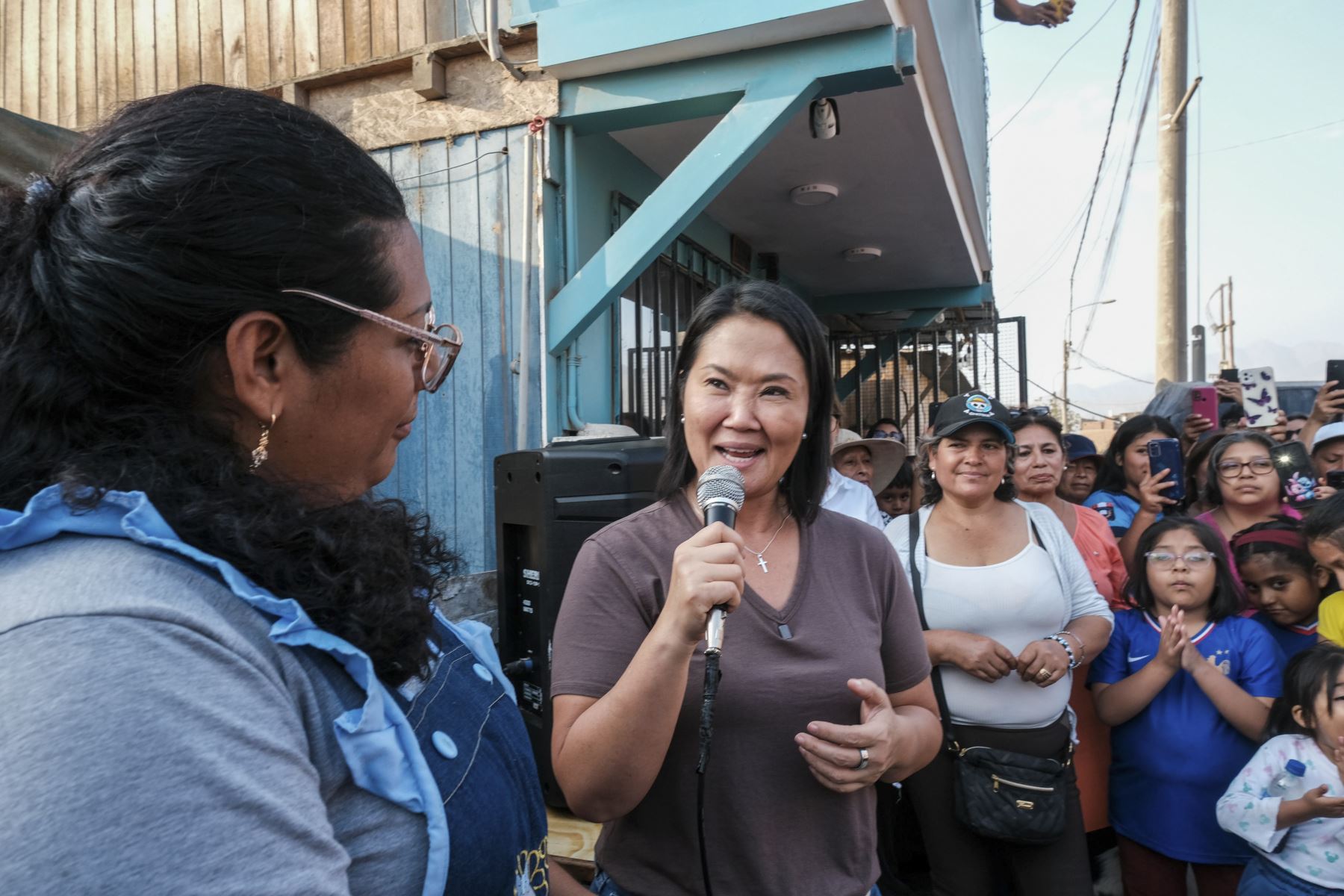 Keiko Fujimori: trabajaré desde la cancha y escuchando las necesidades de la población