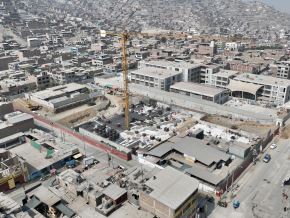 Pronis supervisa avance del Hospital Enrique Montenegro en San Juan de Lurigancho. Foto: ANDINA/Difusión