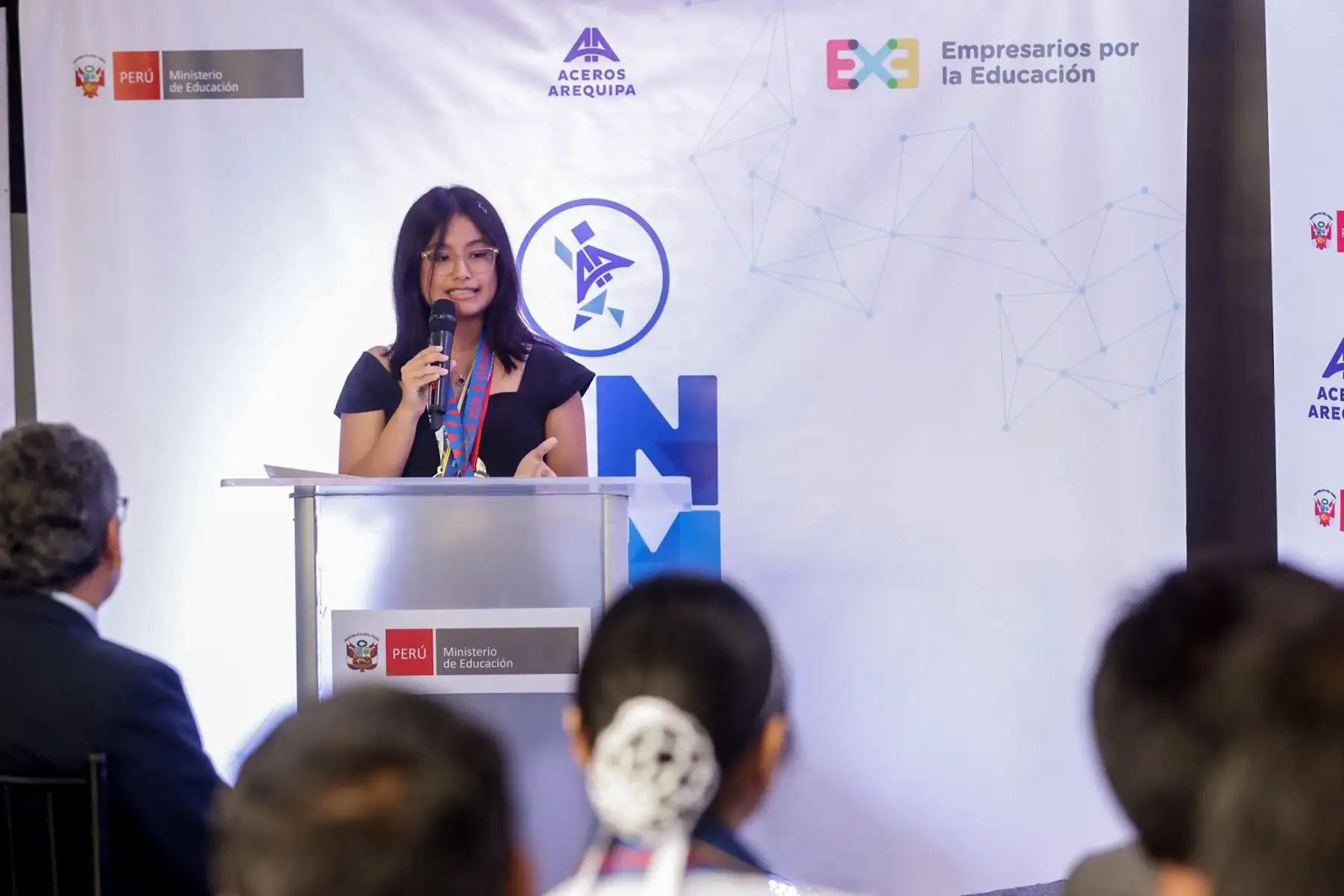 El evento incluyó presentaciones institucionales en las que se detallaron las etapas del concurso, que se desarrollará desde las instituciones educativas hasta la fase nacional. Foto: ANDINA/Luis Iparraguirre.