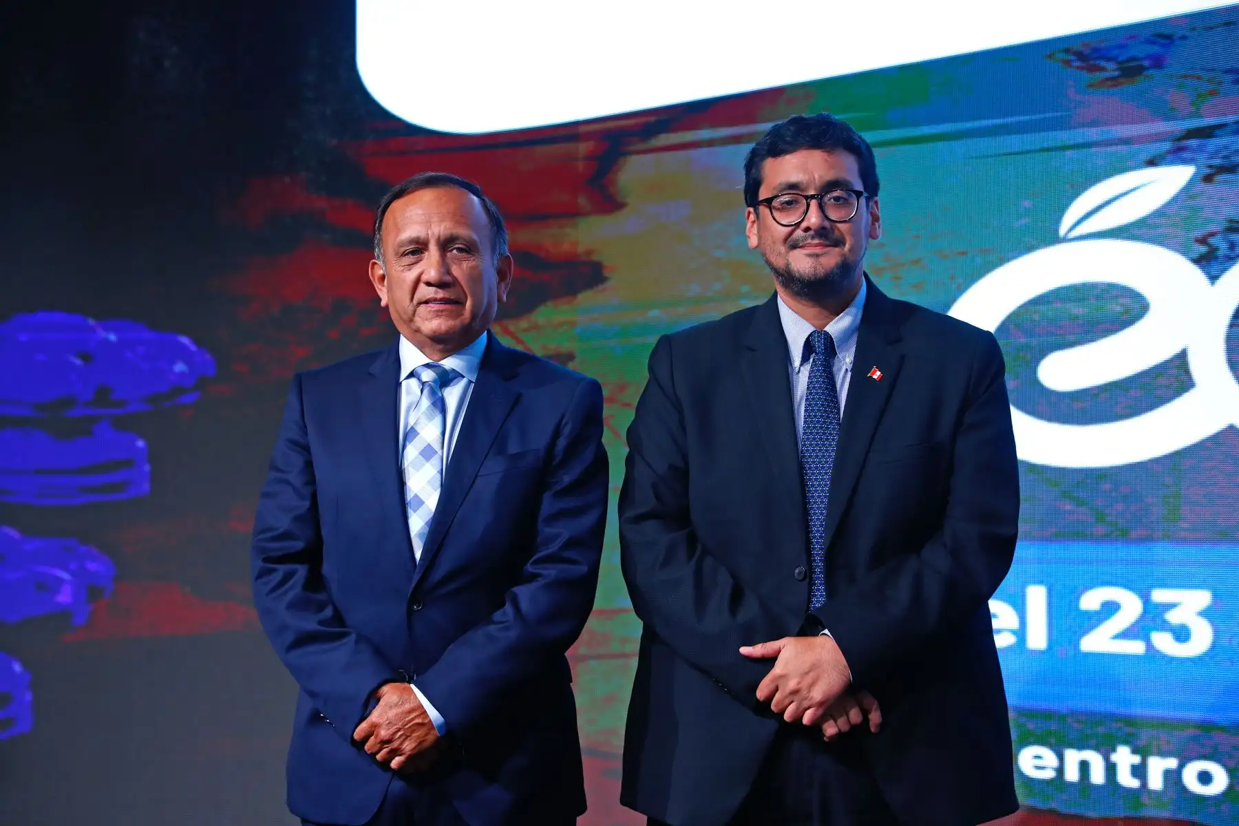 El ministro de Comercio Exterior y Turismo, José Reyes, y el presidente de ADEX, César Tello, participaron en la ceremonia de lanzamiento de la feria Expoalimentaria 2026, que se realizará del 23 al 25 de setiembre en el Centro de Exposiciones Jockey. Foto: ANDINA/Daniel Bracamonte