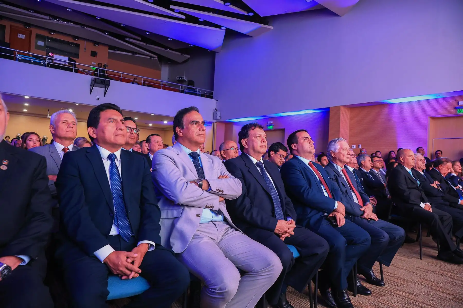 El presidente José María Balcázar participó en la ceremonia central por el 138° aniversario de la Cámara de Comercio de Lima, reafirmando la importancia del diálogo entre el sector privado y el gobierno para impulsar el crecimiento, la competitividad y la generación de empleo en el país. Foto: Presidencia