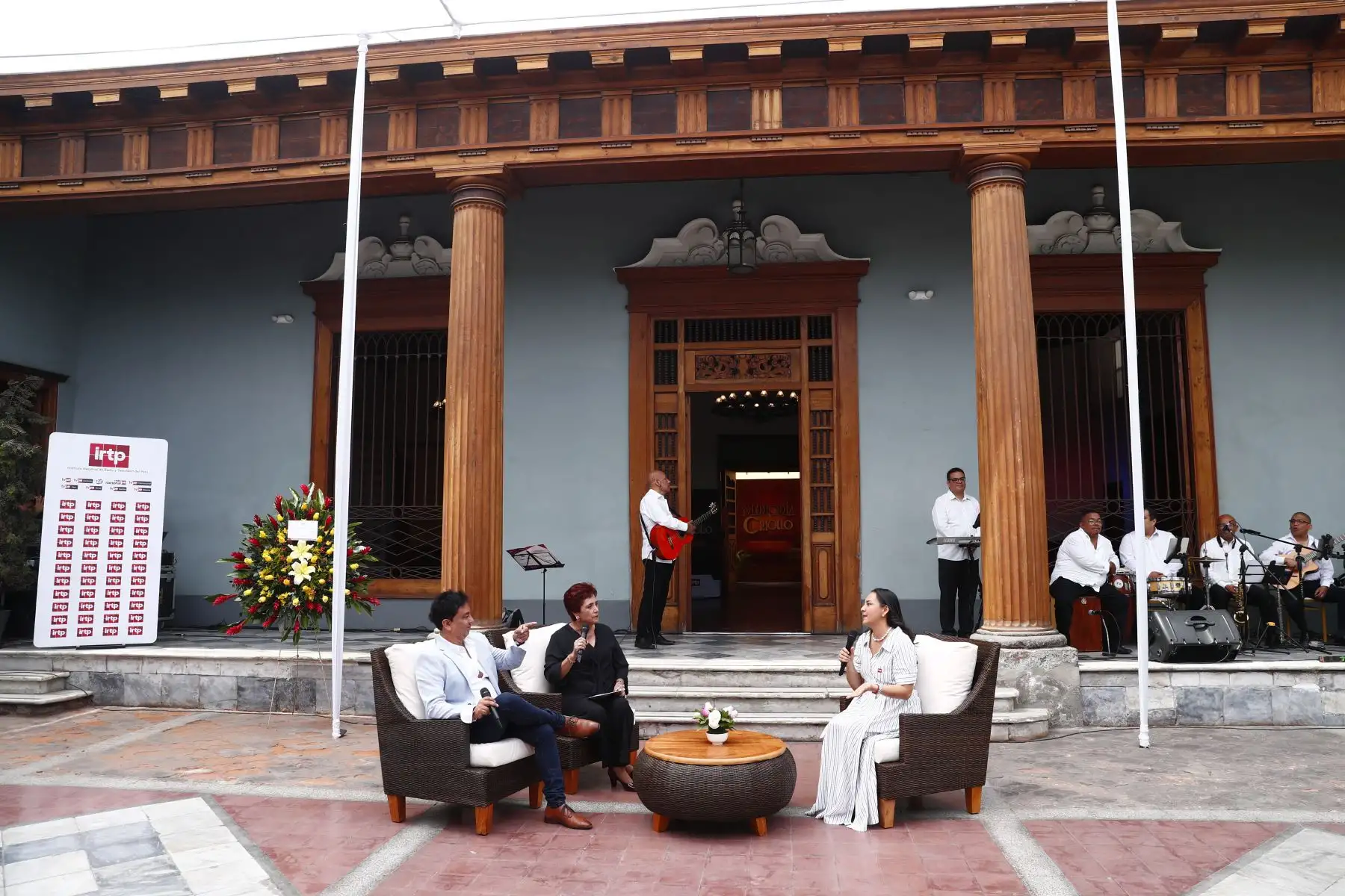 Desde la Casa Paz Soldán en el Cercado de Lima, se realizó el lanzamiento de la nueva temporada 2026 del programa Mediodía Criollo, producido por TV Perú, el cual empezará a emitirse por señal abierta desde el domingo 3 de mayo de 2026. Foto: ANDINA/Daniel Bracamonte