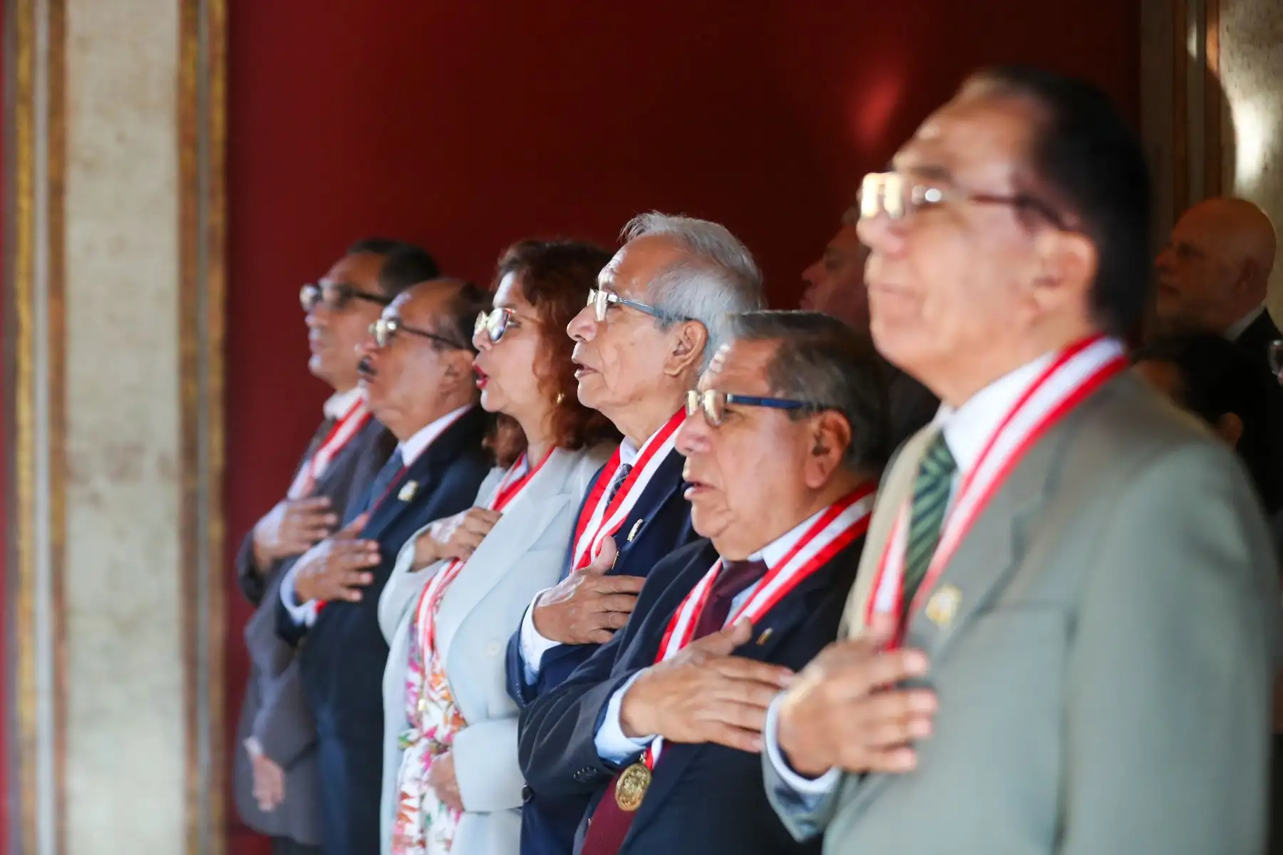 La Organización de Estados Americanos (OEA) rindió homenaje a la Universidad Nacional Mayor de San Marcos (UNMSM) por sus 475 años de fundación, destacando su papel como Decana de América y su aporte al desarrollo académico regional. La ceremonia, realizada en el Centro Cultural de San Marcos, también conmemoró el 78 aniversario de la firma de la Carta de la OEA, resaltando la cooperación e integración en el continente. Foto: ANDINA/Ricardo Cuba.