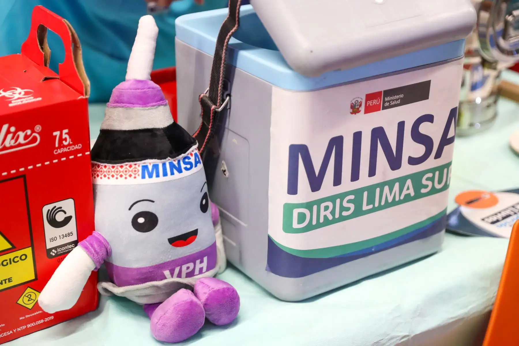 Equipos de salud dispusieron materiales e insumos necesarios para el desarrollo de la campaña de vacunación. Foto: ANDINA/Ricardo Cuba.