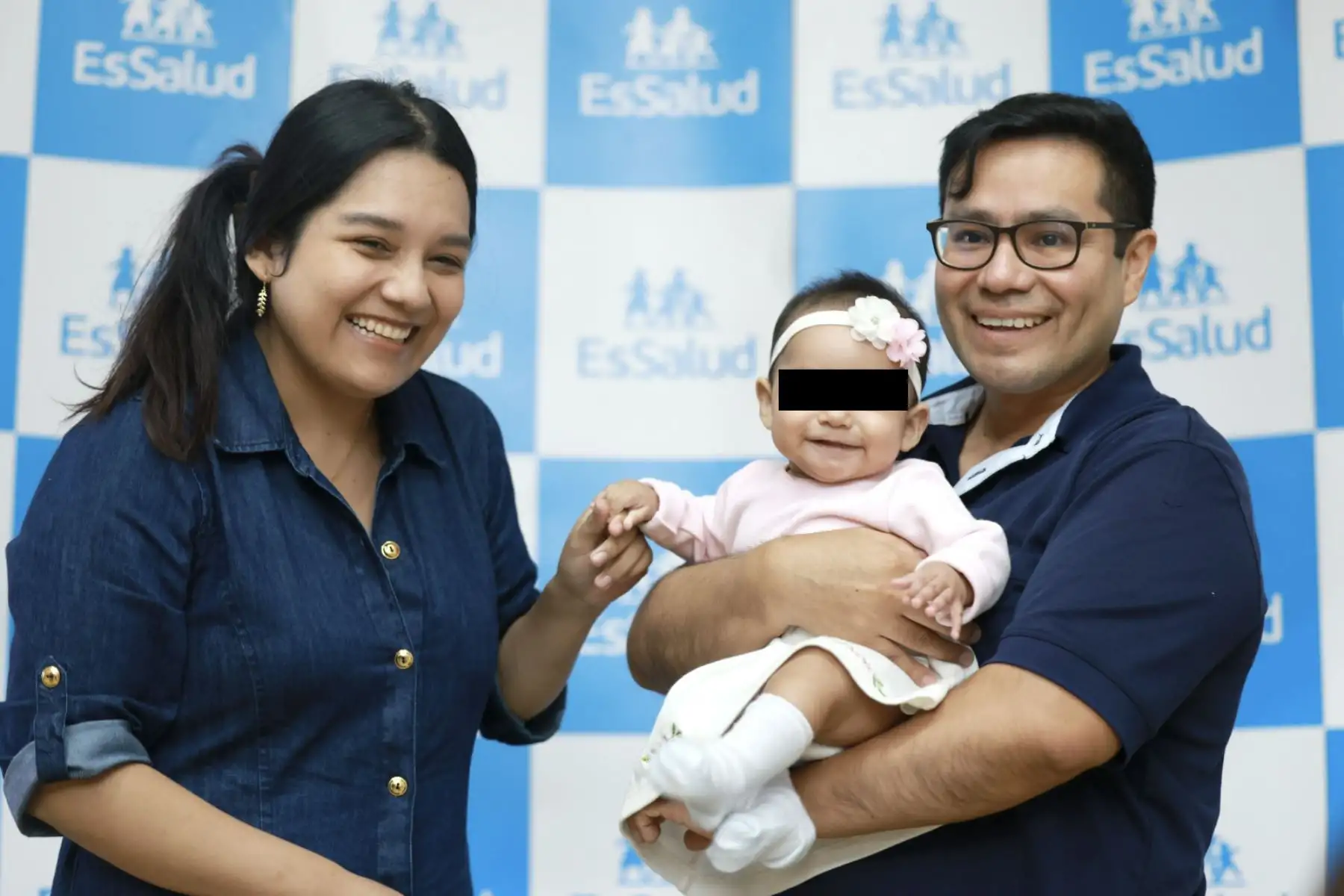 EsSalud realiza primer implante de marcapaso en un bebé prematuro en Latinoamérica