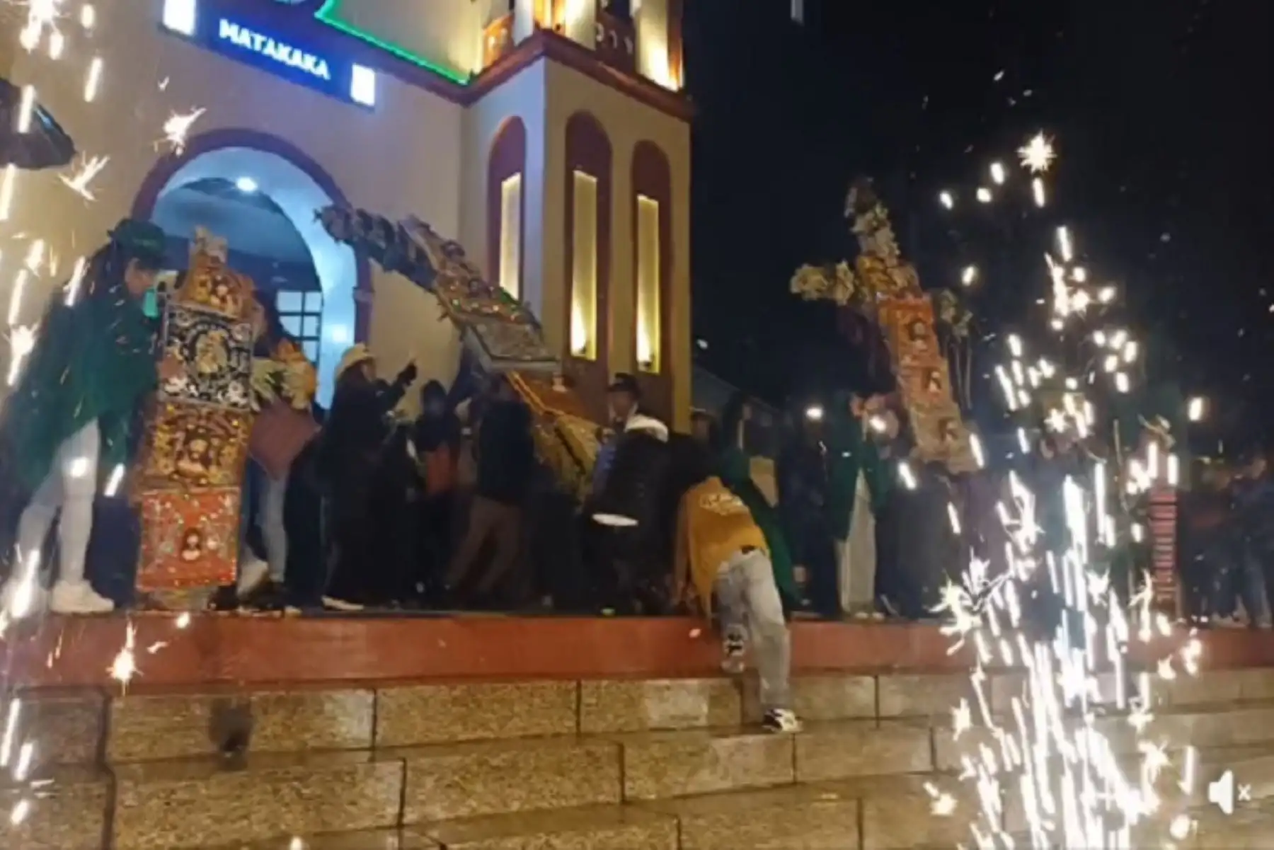 San Mateo de Huanchor vibra celebrando a Santísimas Cruces de Matakaka y Dos de Mayo