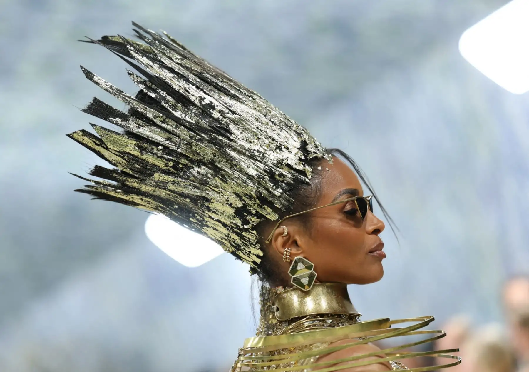 La cantante estadounidense Ciara llega a la Gala Met 2026 que celebra el "Arte del Vestuario" en el Museo Metropolitano de Arte de Nueva York. AFP