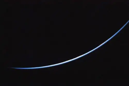 Publican nuevas imágenes de la Tierra y la Luna captadas por la misión Artemis II
