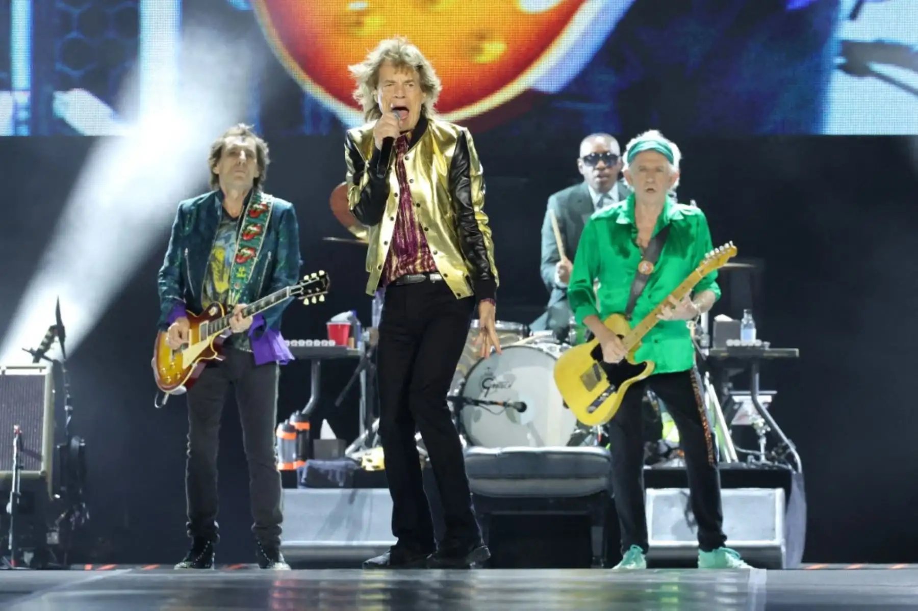Ronnie Wood, Mick Jagger, Steve Jordan y Keith Richards de The Rolling Stones actúan en el MetLife Stadium, Nueva Jersey. Foto: AFP