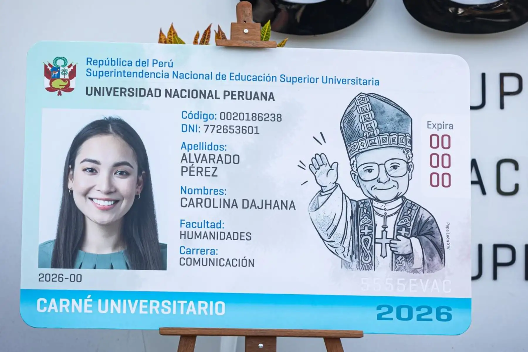 Papa León XIV inspira diseño del carné universitario 2026 en Perú