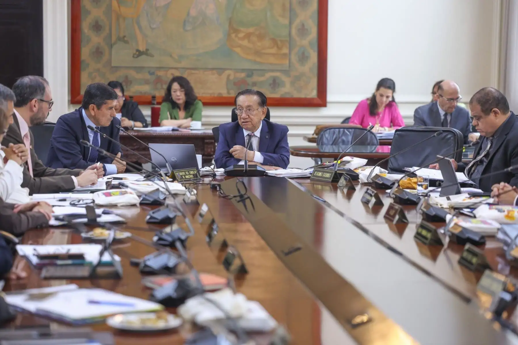 Presidente Balcázar lideró sesión del Consejo de Ministros
