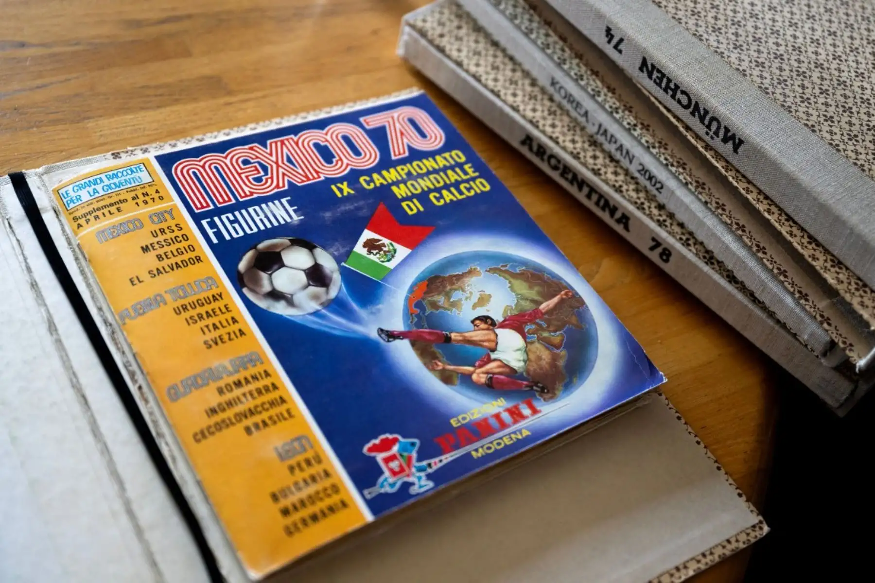 El organismo rector del fútbol mundial señaló que la alianza con Fanatics permitirá ampliar la oferta comercial vinculada a la Copa del Mundo mediante el desarrollo de artículos coleccionables y programas especiales relacionados con camisetas oficiales. Foto: ANDINA/AFP