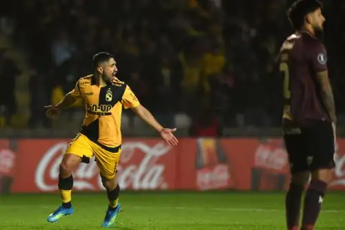 Universitario cayó 2-1 ante Coquimbo Unido y complicó su futuro en la Libertadores