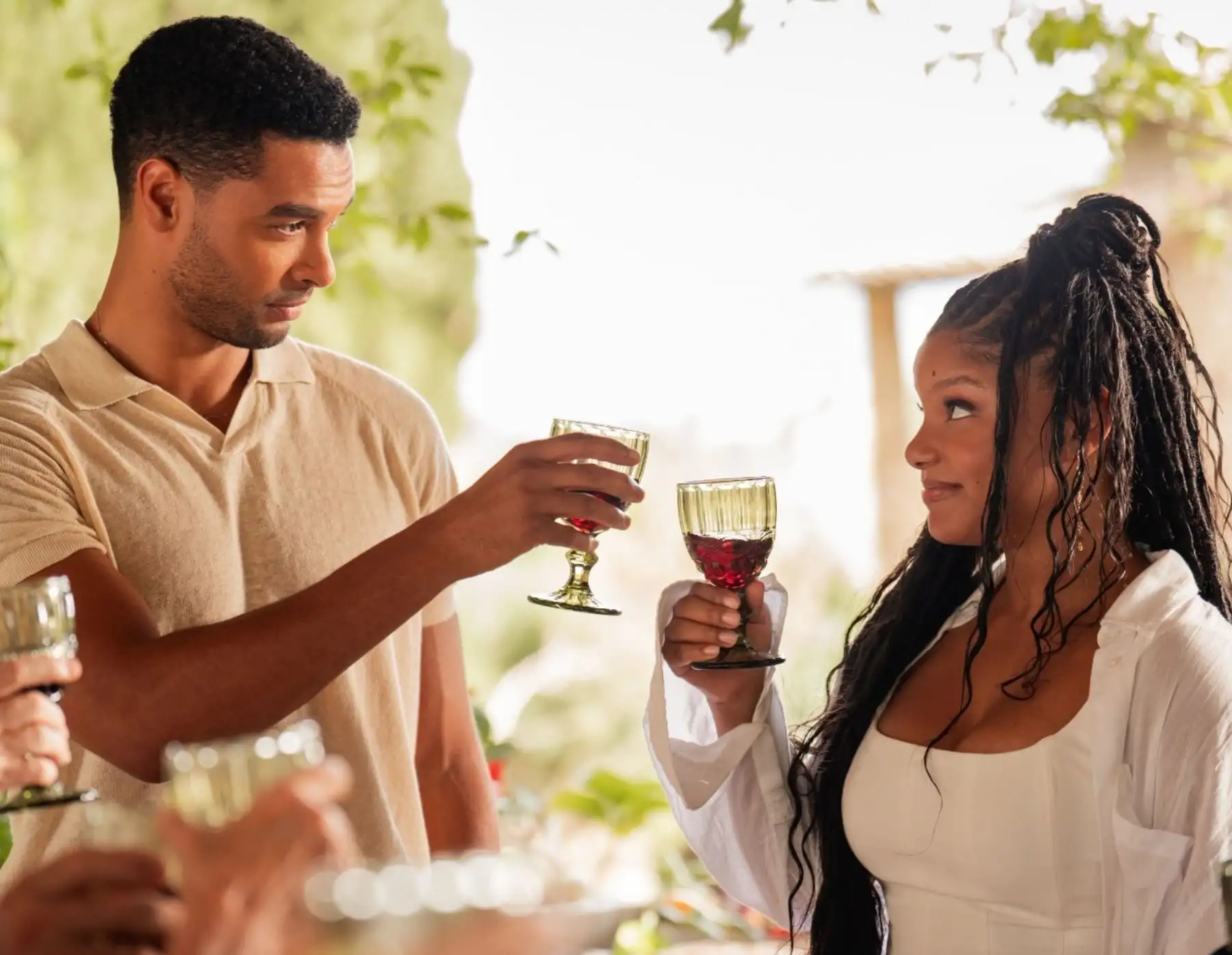 Una mentira, una villa en Italia y un romance inesperado llegan con “Tú, Yo & la Toscana”