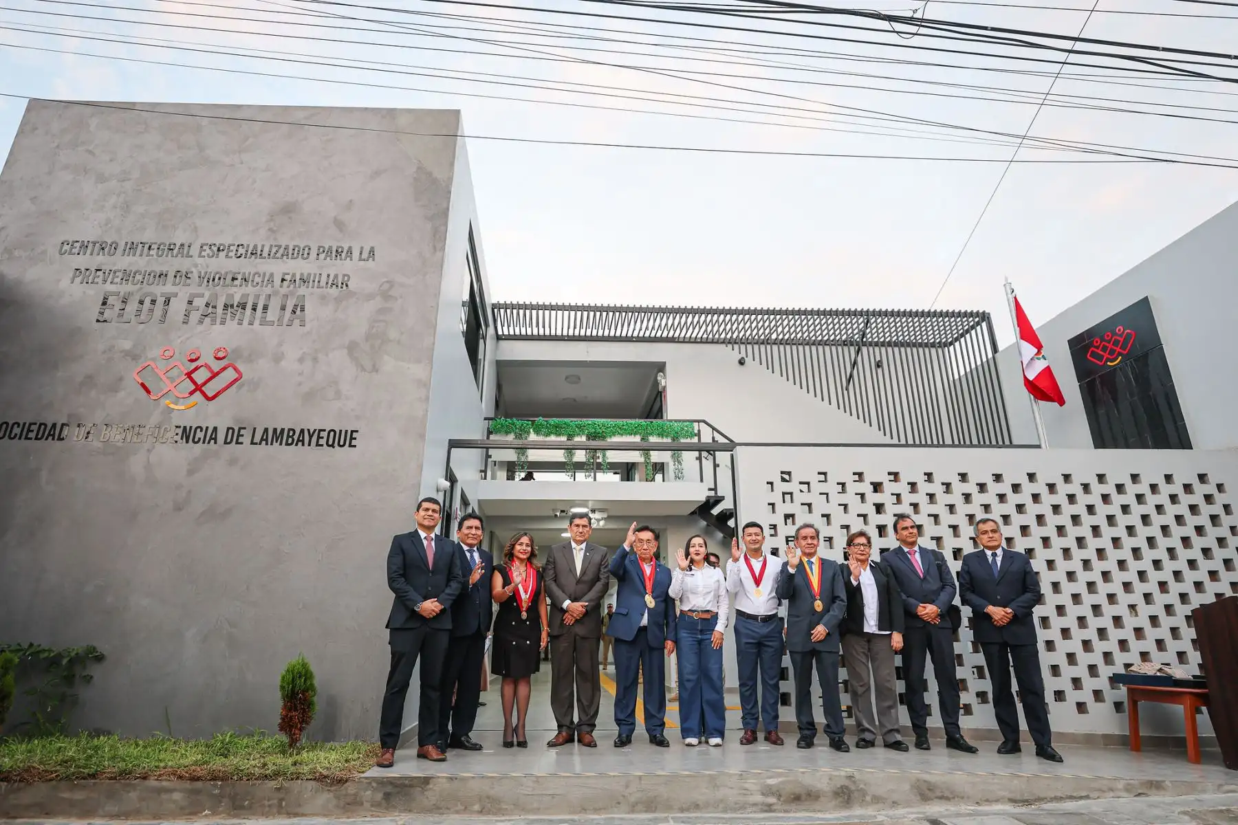 Presidente José María Balcázar, supervisó el Servicio Integral Especializado para la Prevención de la Violencia en las Familias (SIEF): ELOT Familia. Foto: ANDINA/Prensa Presidencia