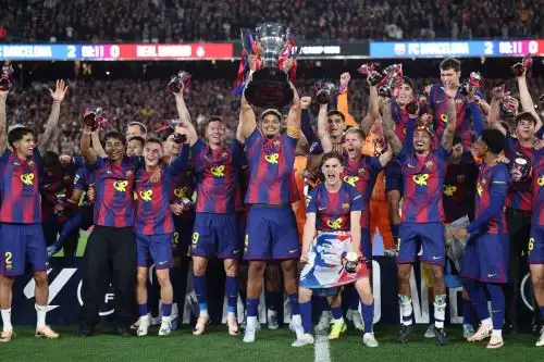 Barcelona vence 2-0 al Real Madrid y es campéon de la liga española