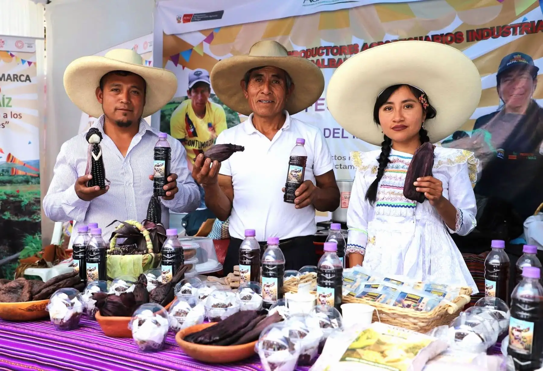 Emprendedores de maíz morado de Cajamarca serán protagonistas en la feria agrícola de Lima