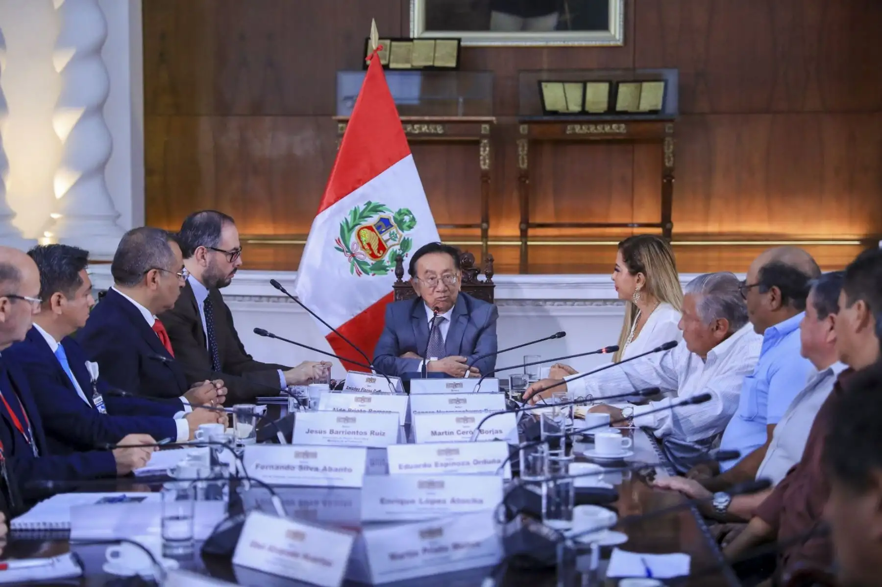 Presidente José María Balcázar se reunió con pescadores artesanales del Callao
