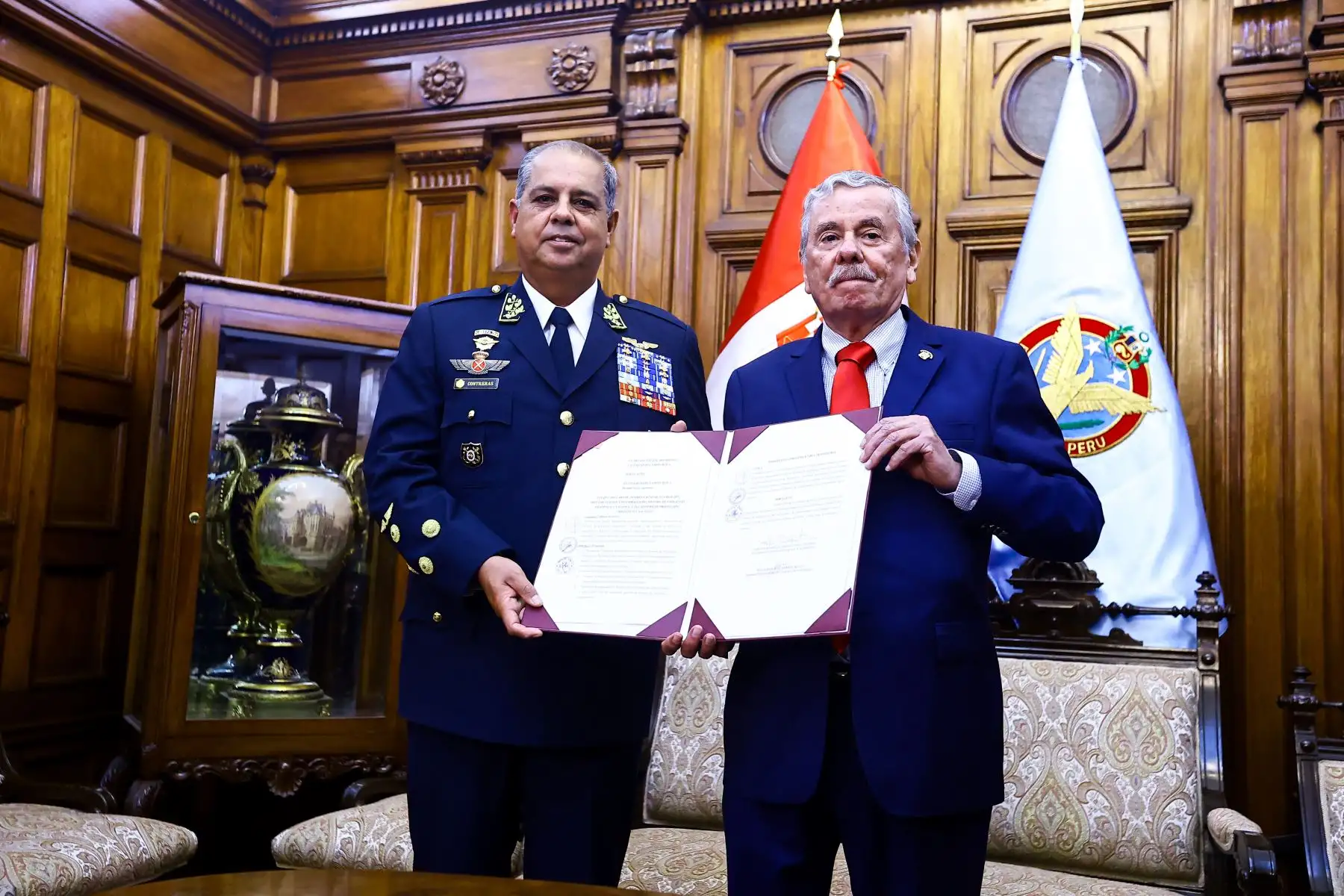 Presidente del Congreso promulgó ley para la protección y seguridad de la Amazonía