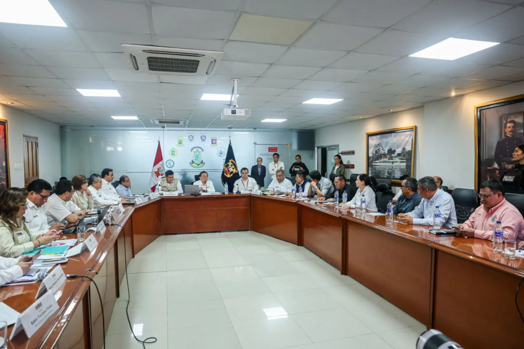 Presidente escuchó principales demandas de alcaldes distritales y provinciales de Loreto